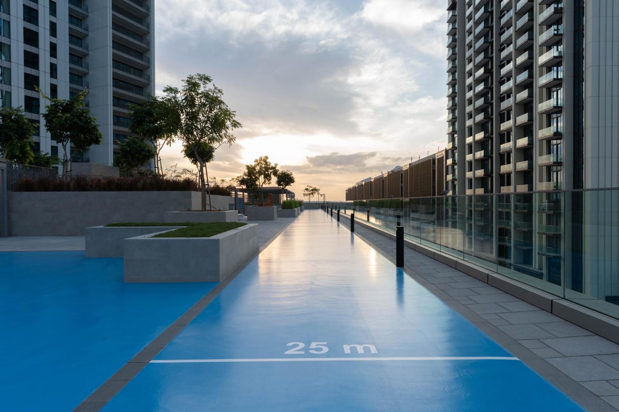 Stunning 2 Bedroom With Burj Views In Walking Distance To Mall Apartment *