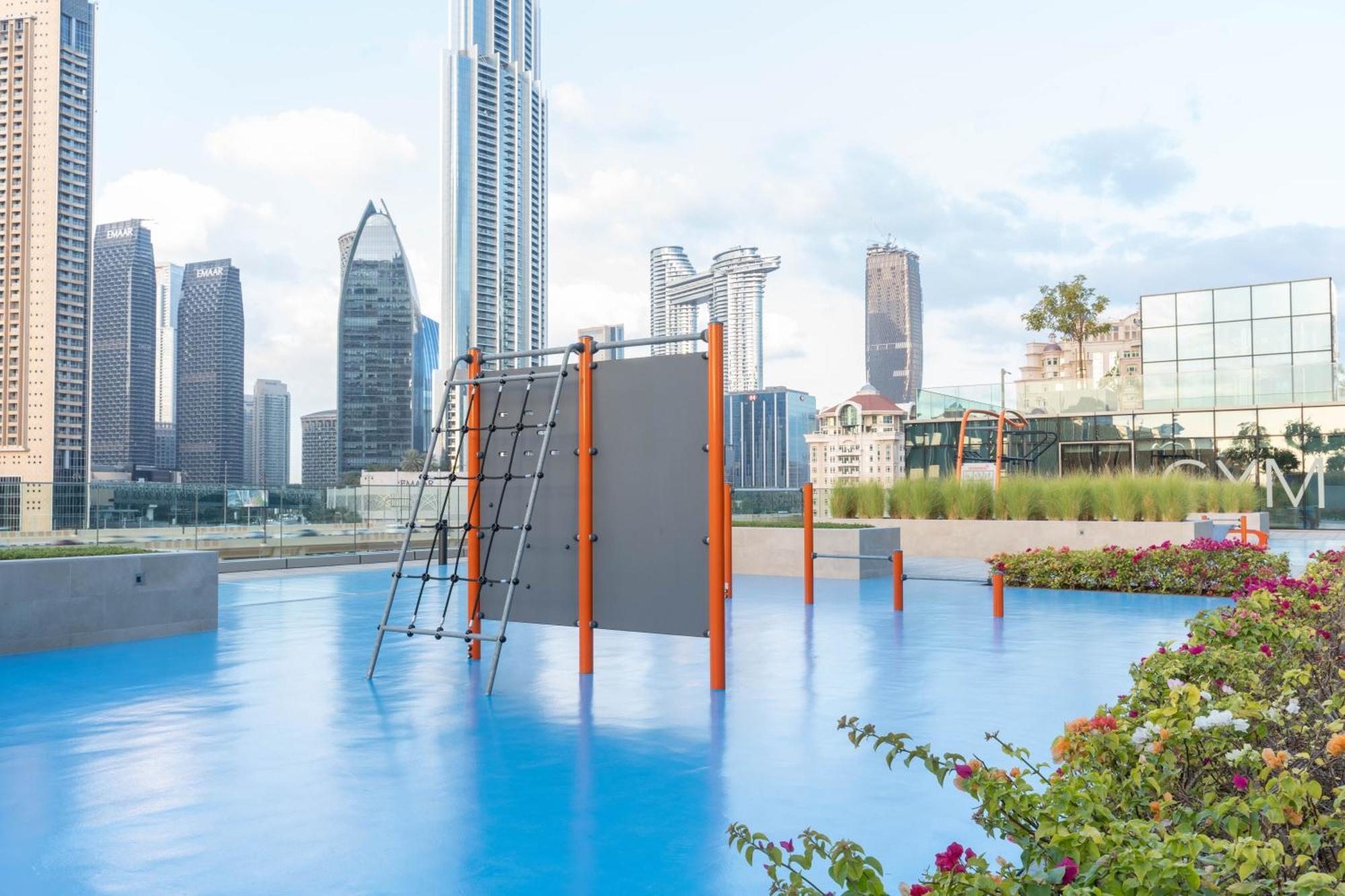 Apartment Stunning 2 Bedroom With Burj Views In Walking Distance To Mall Dubai