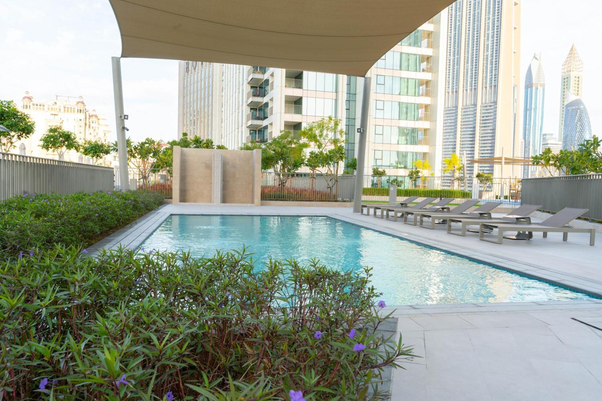Stunning 2 Bedroom With Burj Views In Walking Distance To Mall Apartment *