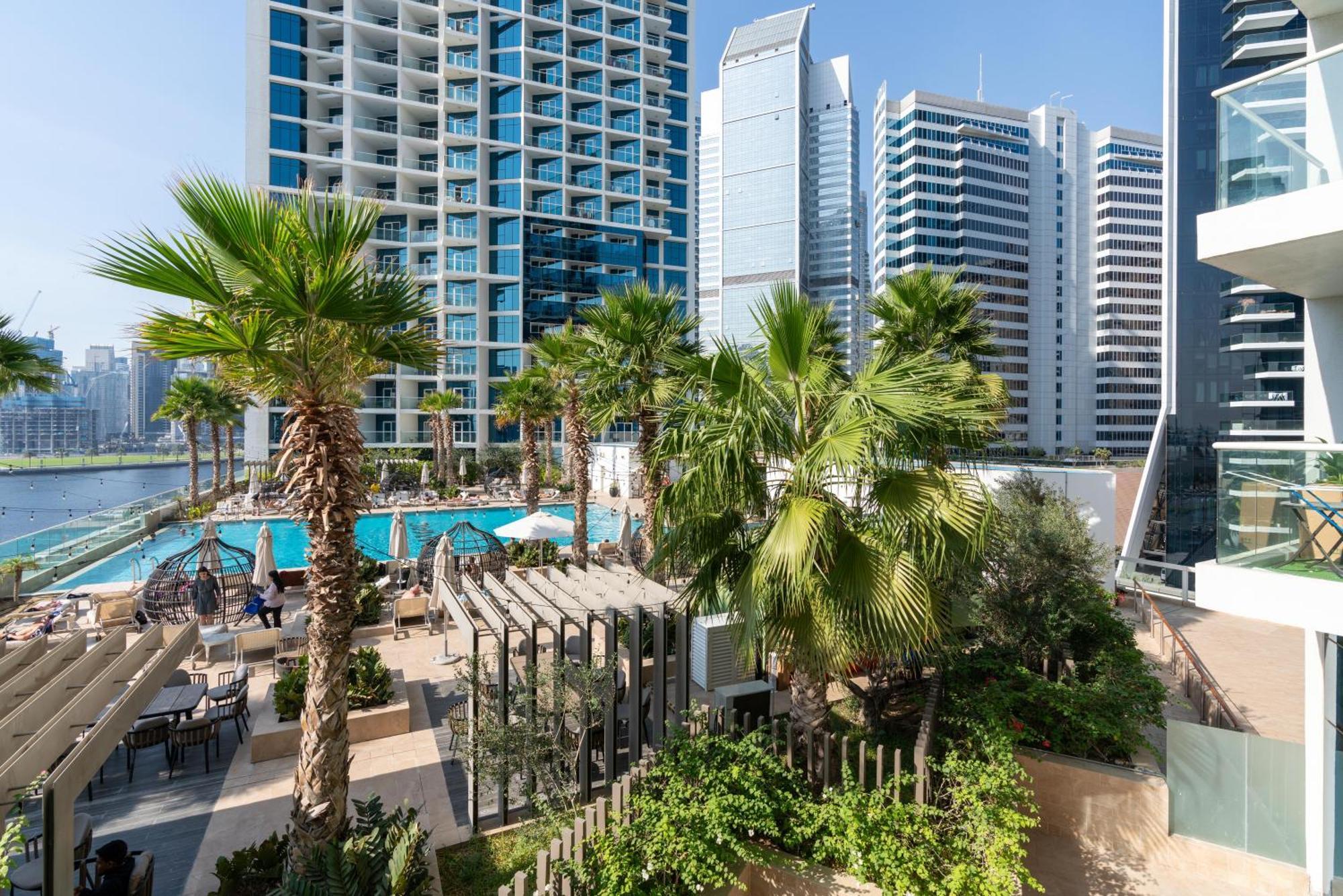 Mystic - Damac Maison Prive Tower A Dubai