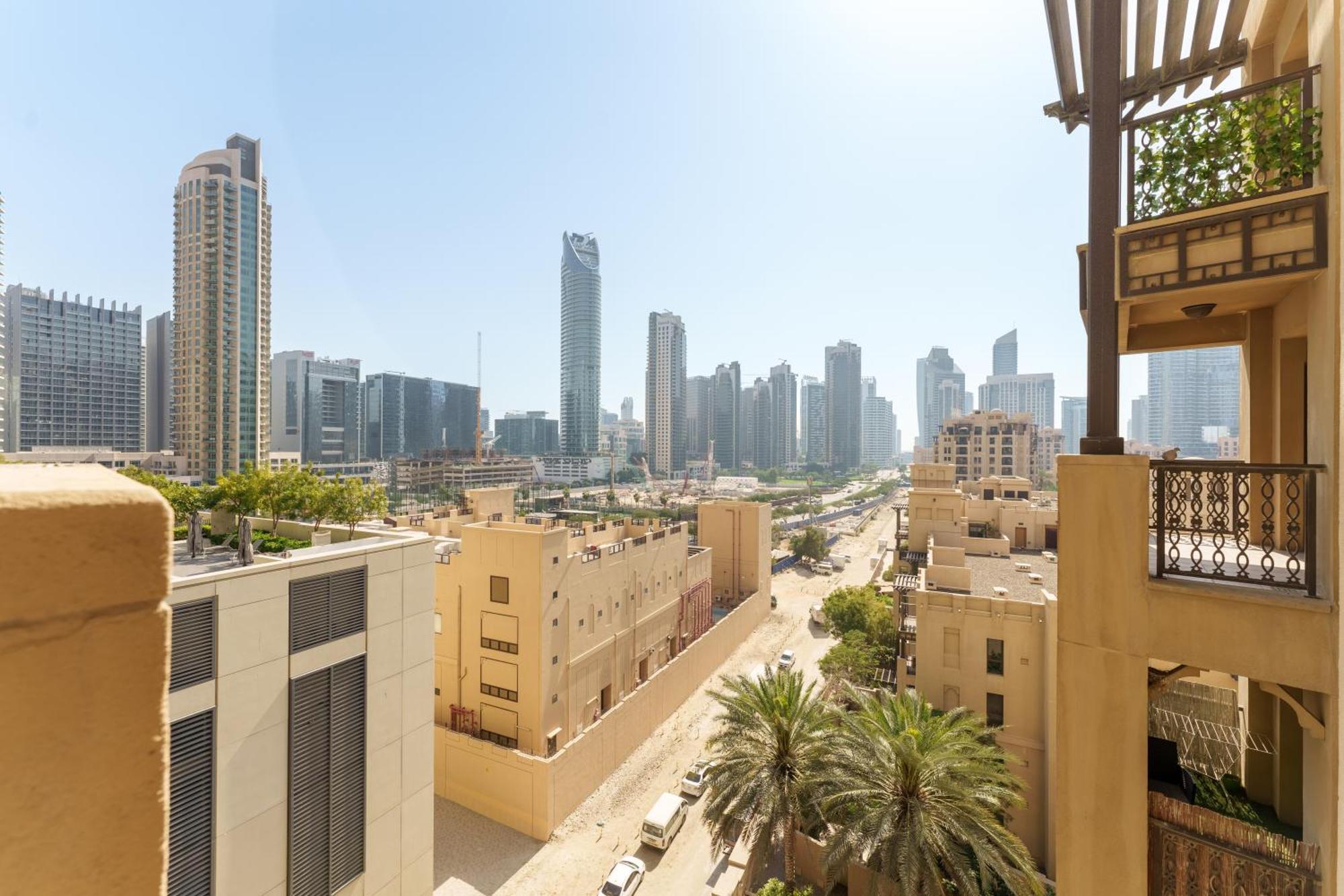 Living Chic 1 Bedroom * Dubai