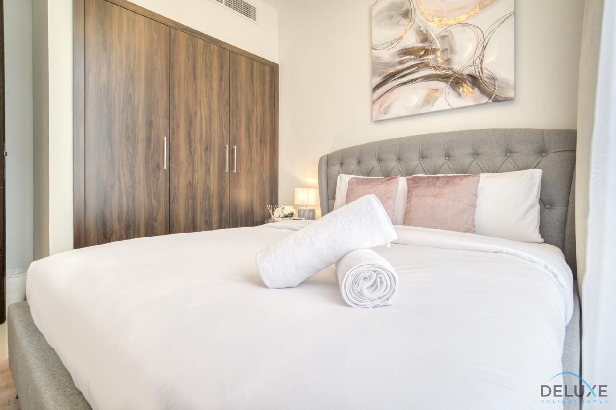 Apartment Exquisite 4br Townhouse At Damac Hills 2, Dubailand By Deluxe Homes *