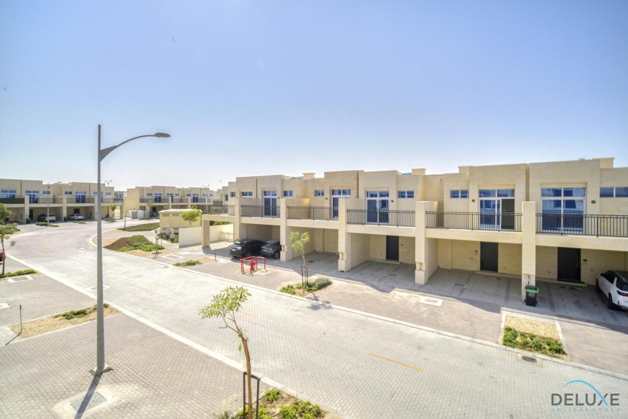 Exquisite 4br Townhouse At Damac Hills 2, Dubailand By Deluxe Homes *