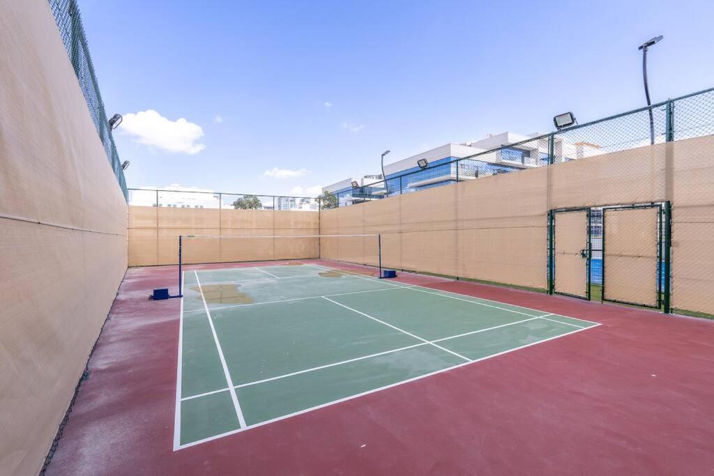 Apartment New Lisiting & Miracle Garden & Great Location *