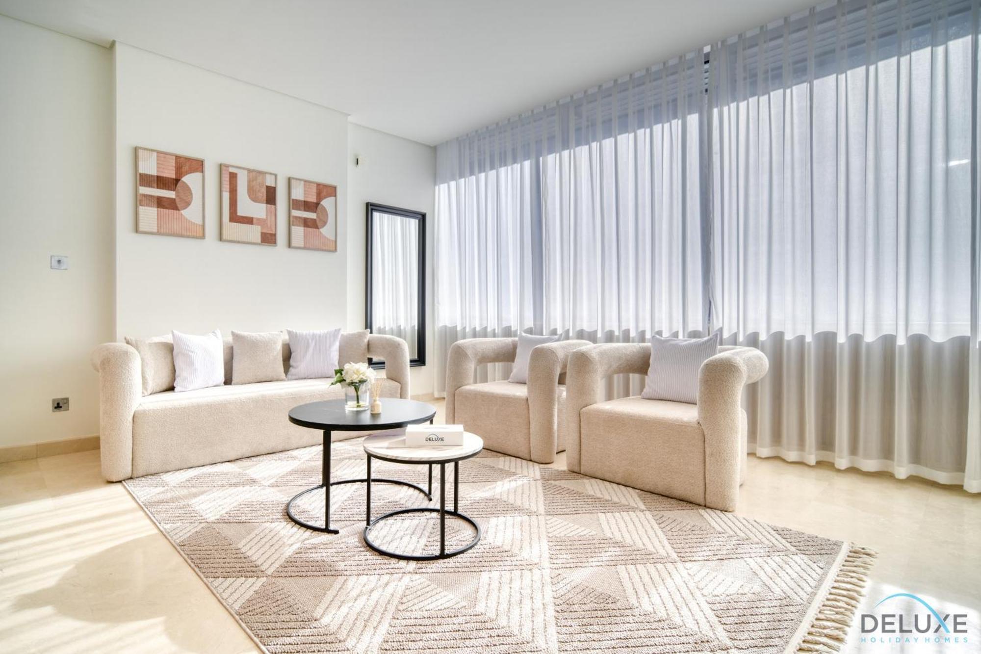Apartment Special Offer Stylish 1br With Scenic Views & Pool By Deluxe Homes *
