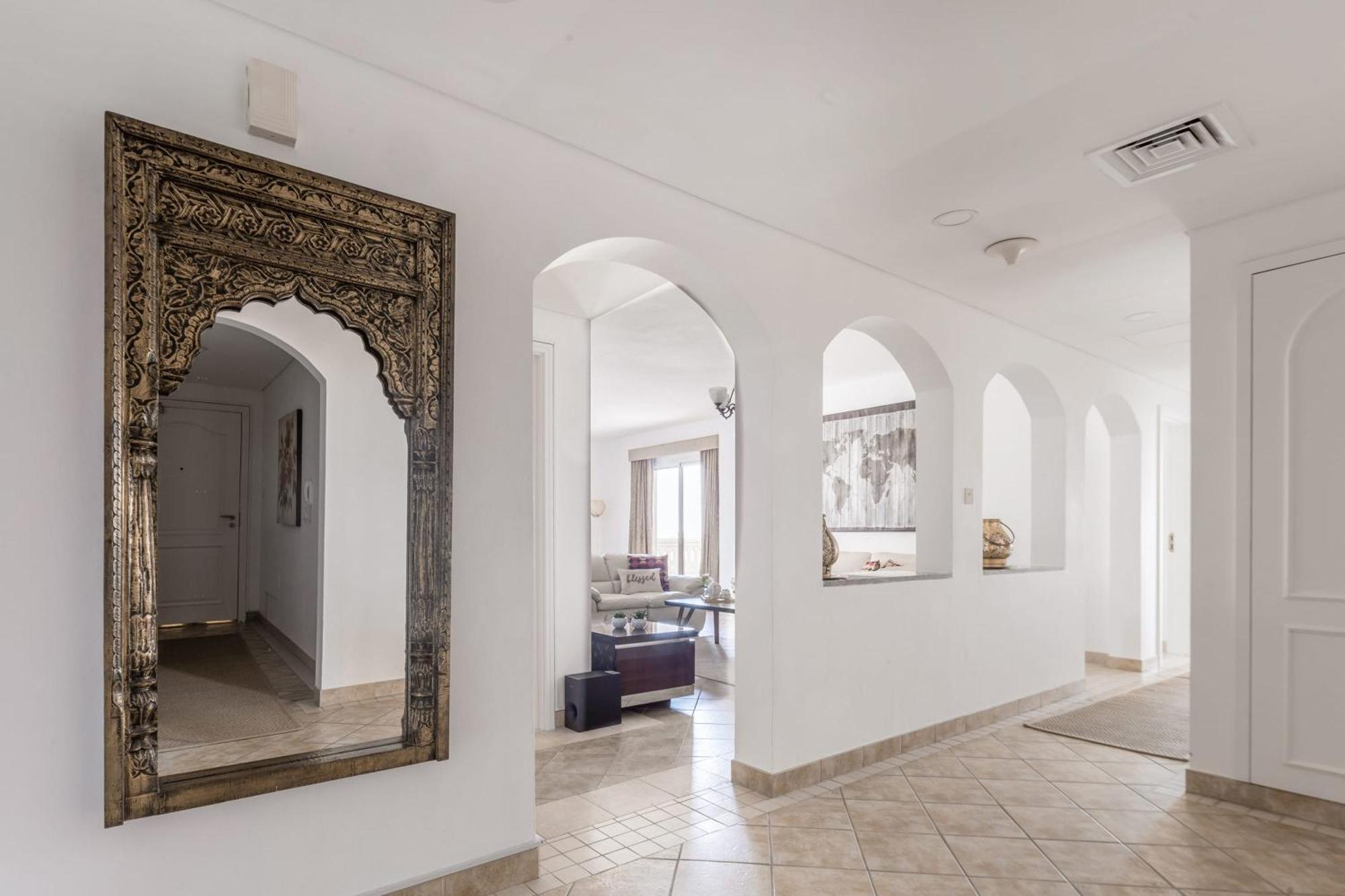 Frank Porter - Al Badia 2 Apartment