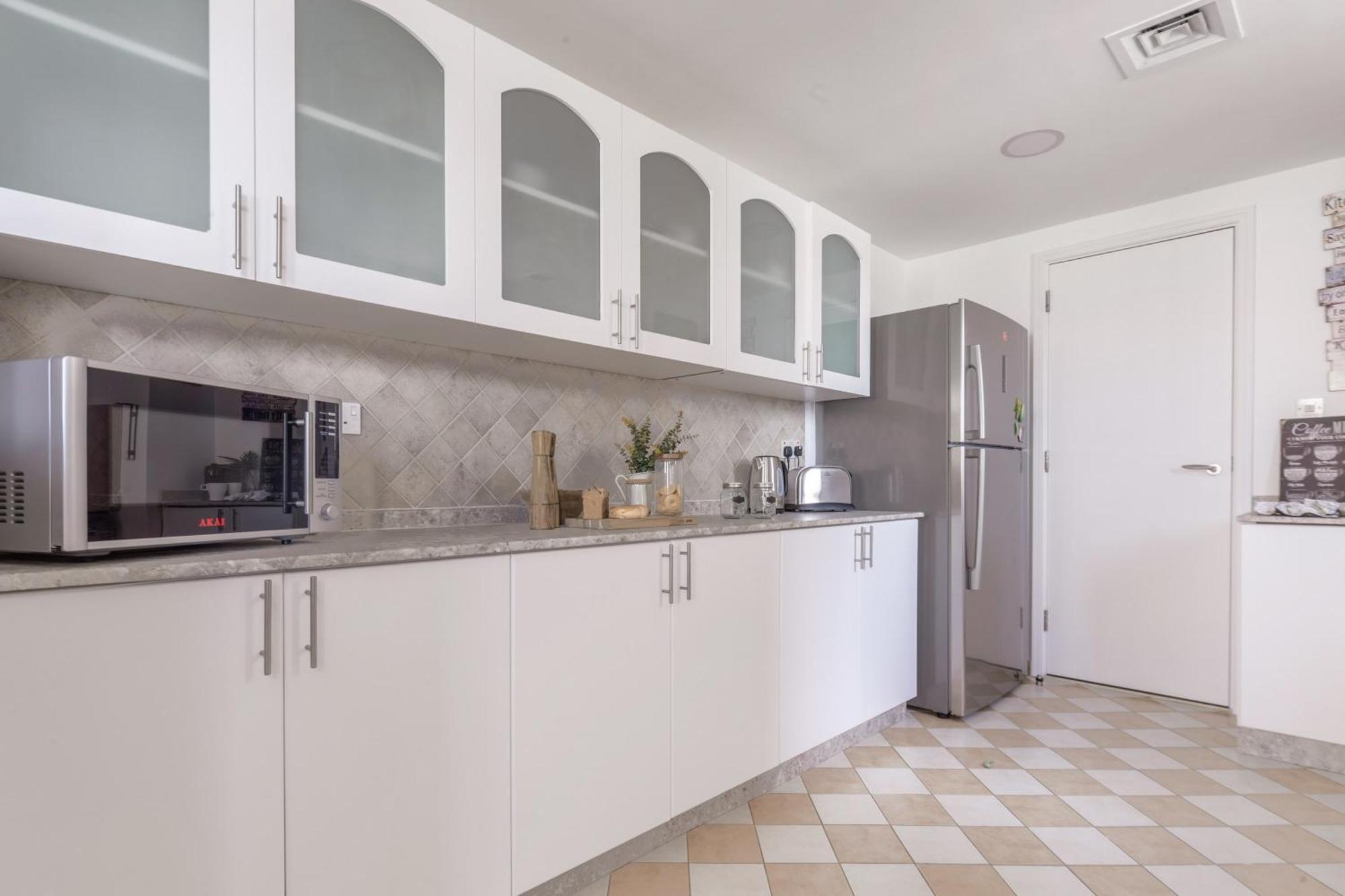 Frank Porter - Al Badia 2 Apartment