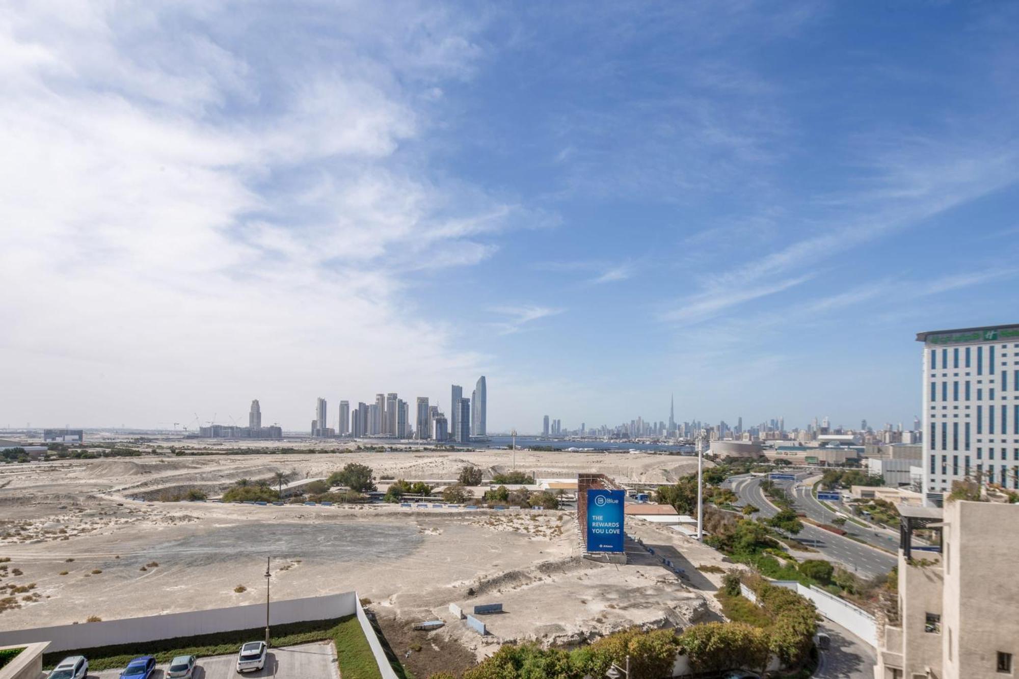 Apartment Frank Porter - Al Badia 2 *
