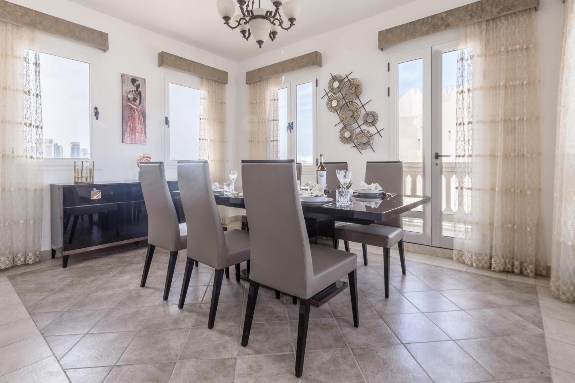 Apartment Frank Porter - Al Badia 2