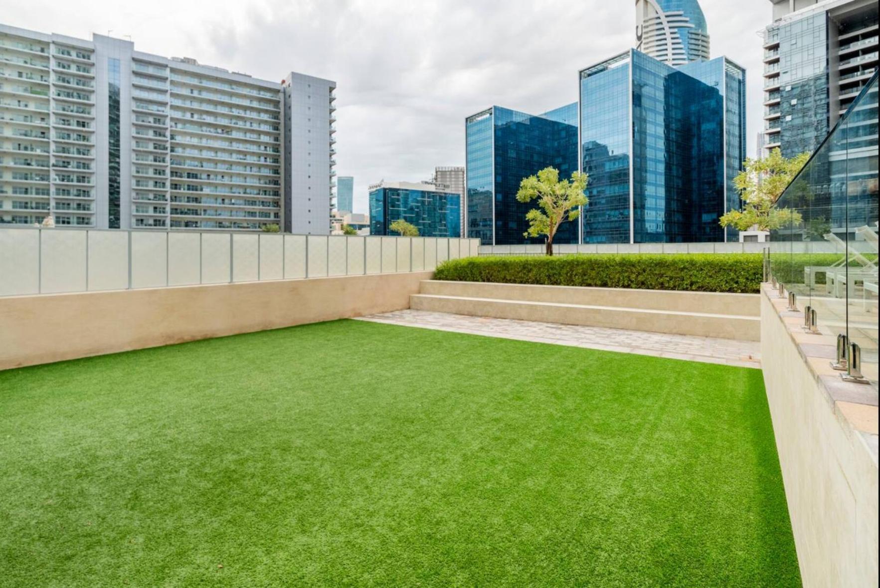 Apartment Luxury 2 Bedroom With Burj Khalifa View *