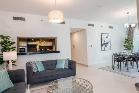 Hospitality Expert Lw1302 - D Mall Opera Fountain Apartment