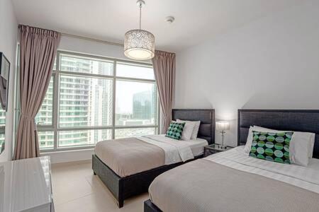 Hospitality Expert Lw1302 - D Mall Opera Fountain