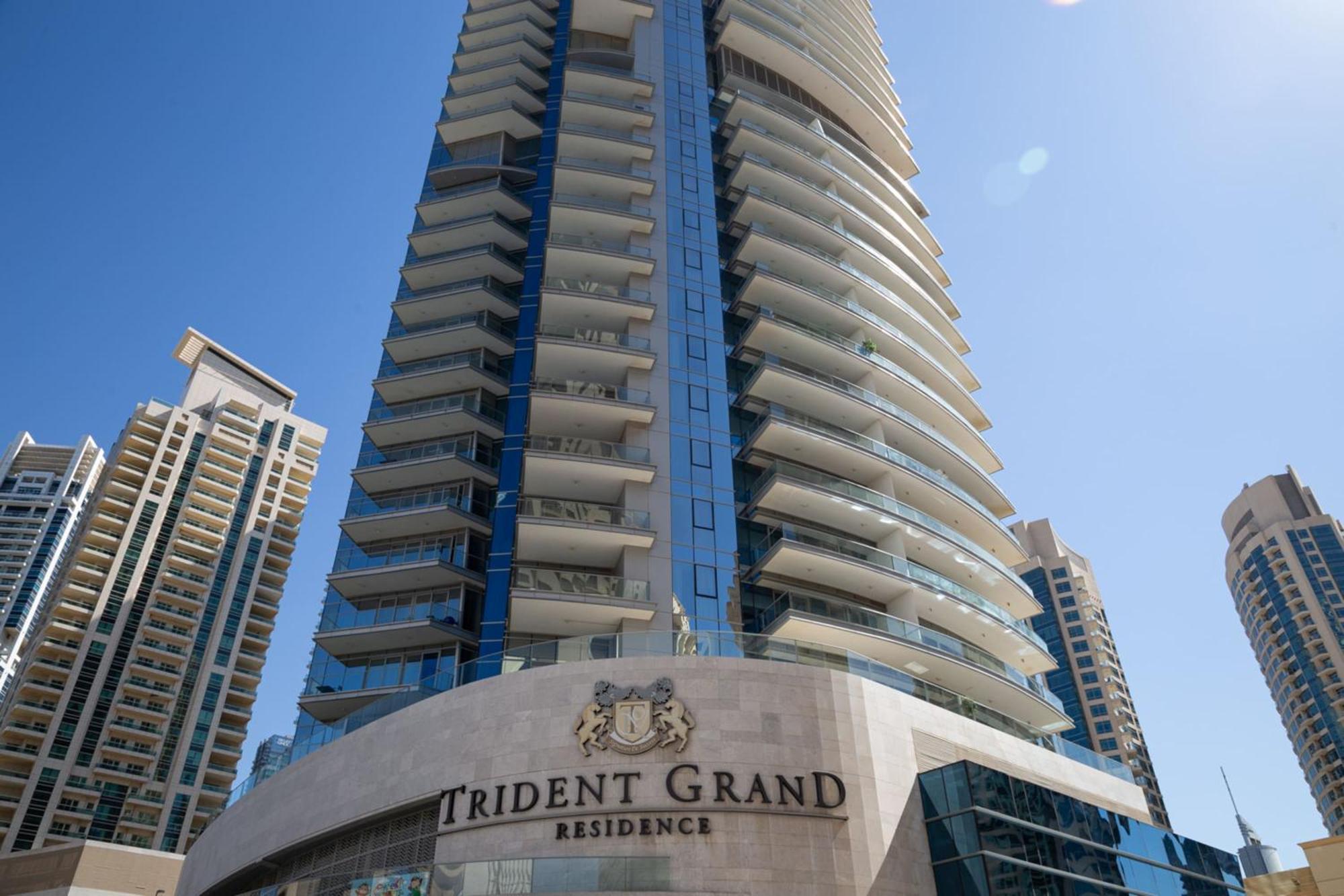 Frank Porter - Trident Grand Apartment Dubai