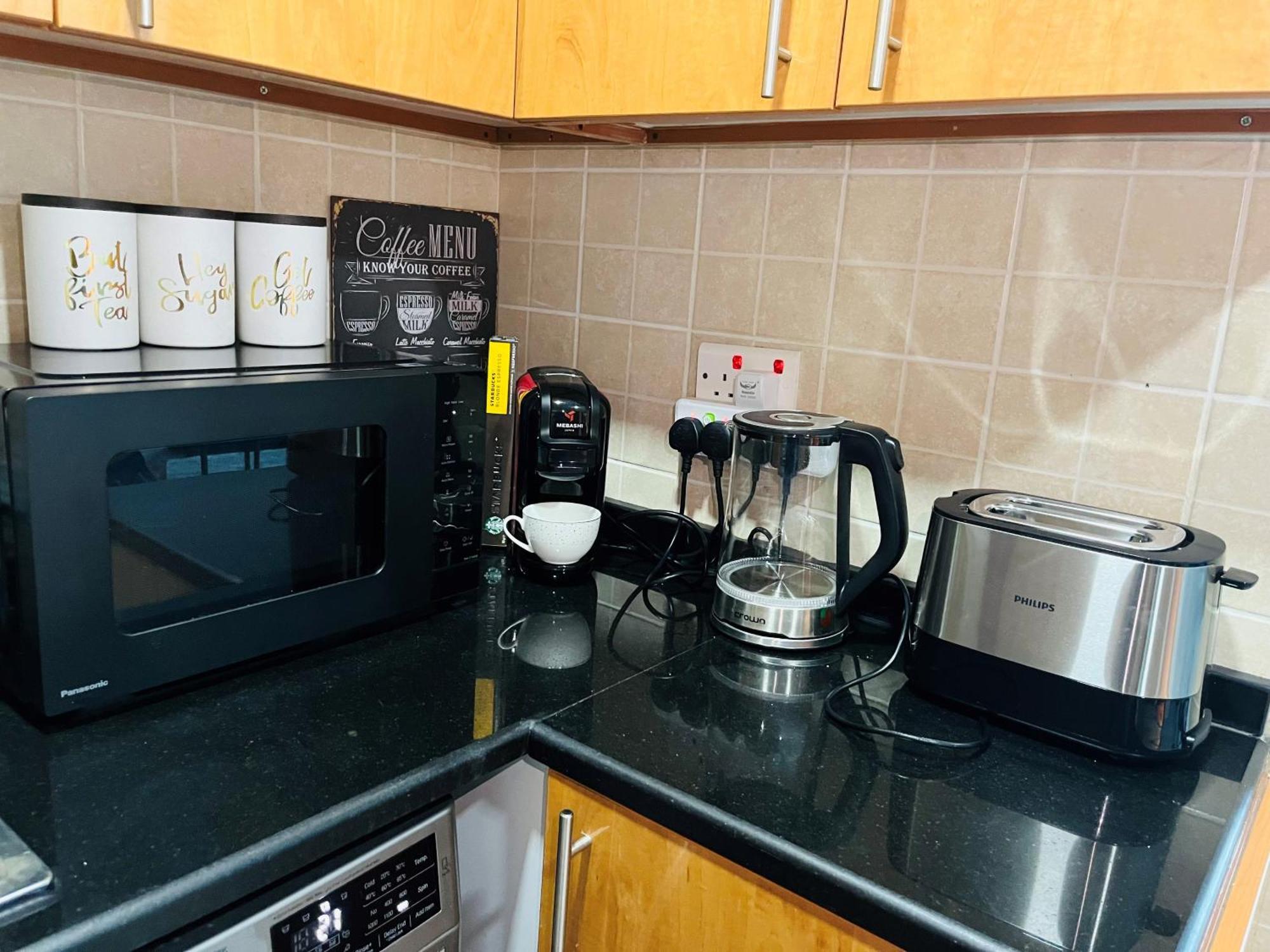 Amazing 1 Bedroom In Marina Dubai