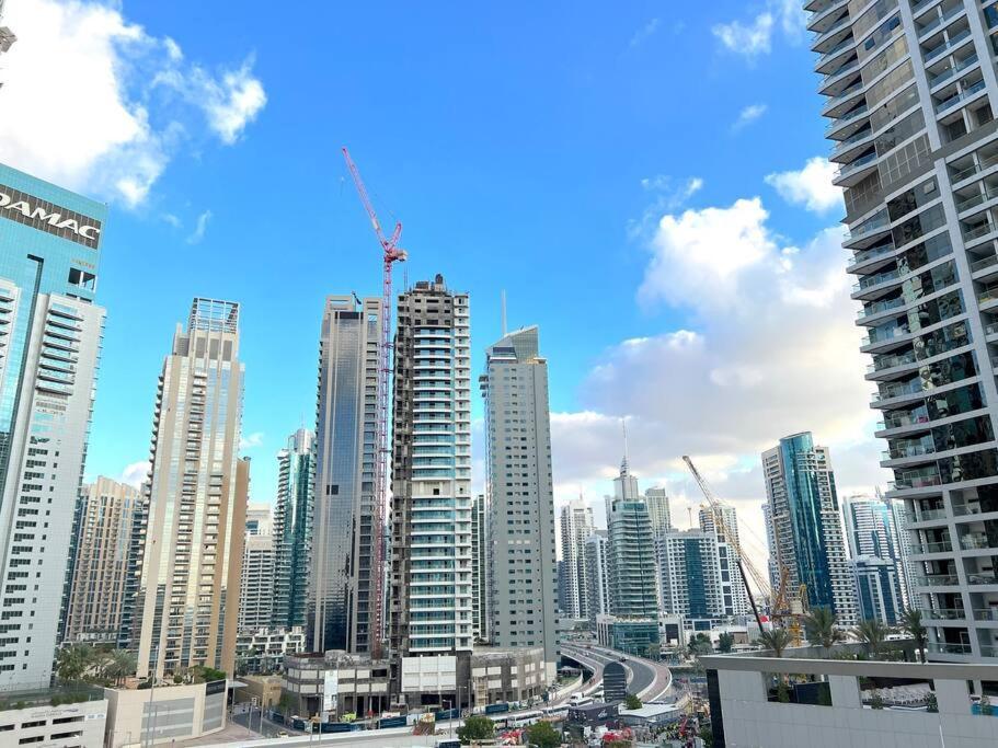 1 Bedroom Flat, Luxury Amenities, Near Jbr & Club With Free Parking In Jbr * Dubai