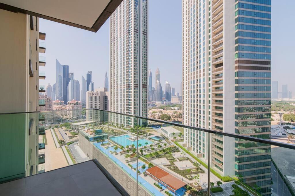 Apartment Elite Escape - 2 Bhk Getaway With Mall Access - 1508 Dubai