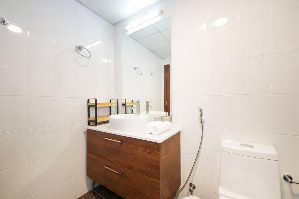Apartment Rh- High-floor Splendor, 2-bedroom Gem In Downtown Dubai