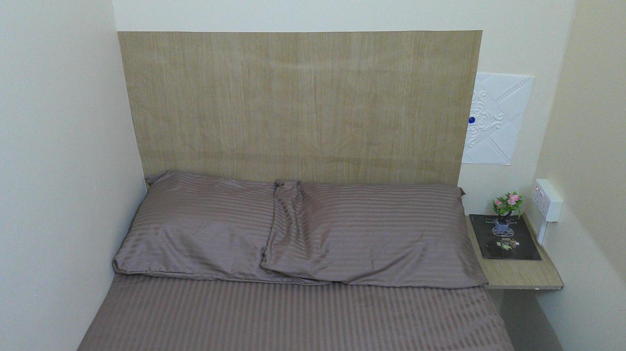 Inn Ruby Star Budget With Shared Washroom Access 321 Dubai