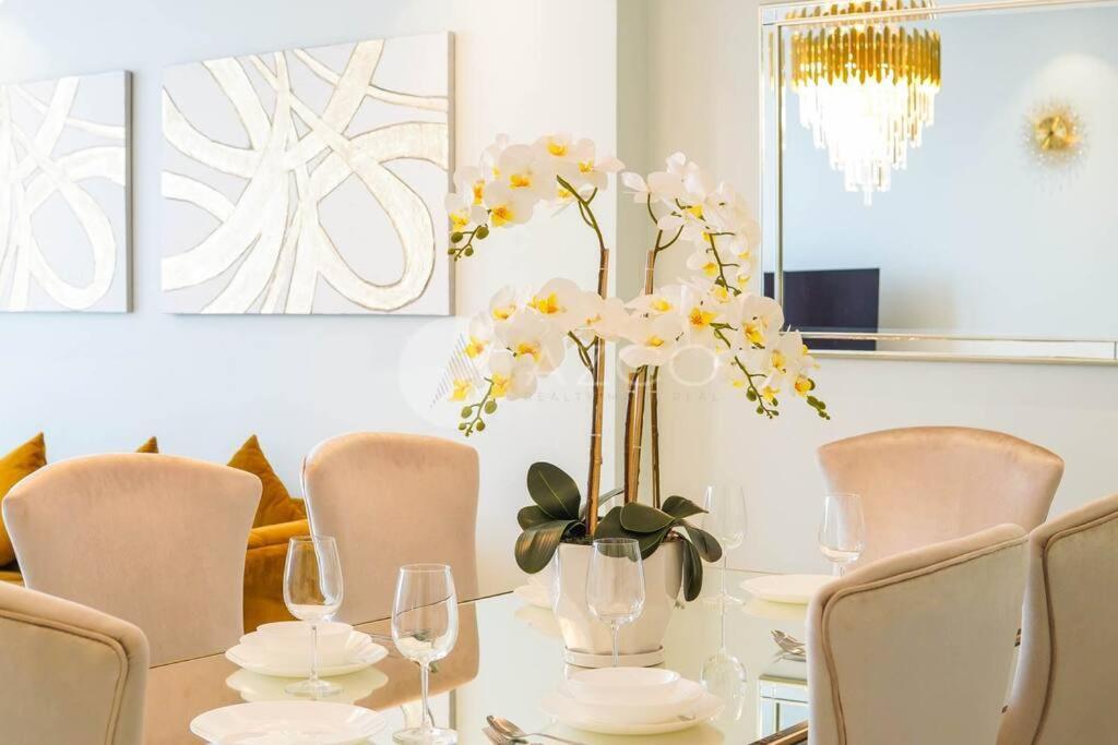 Fabulous 2bedroom In Paramount Midtown Apartment