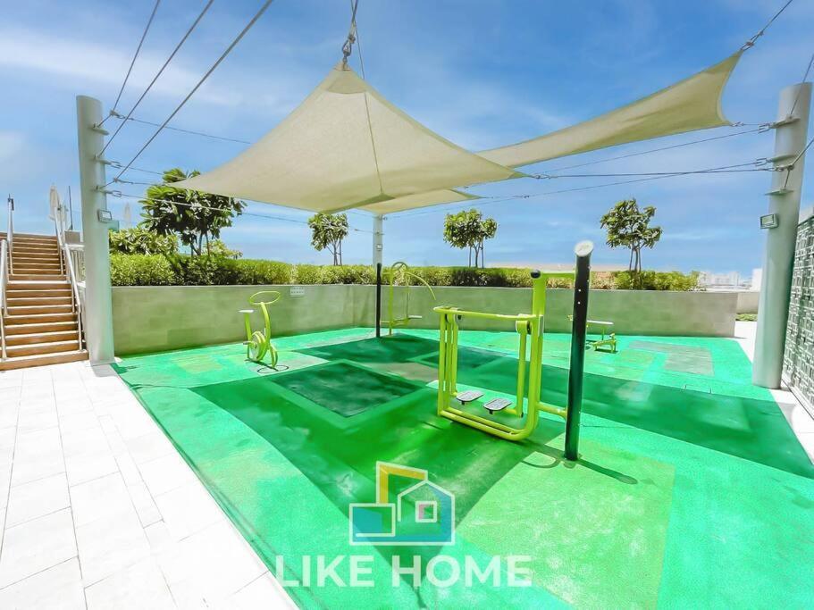 Like - 1407 Enjoy The Luxurious In The Grand! Dubai