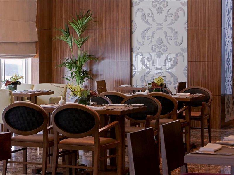 Dusit Marina 4*
