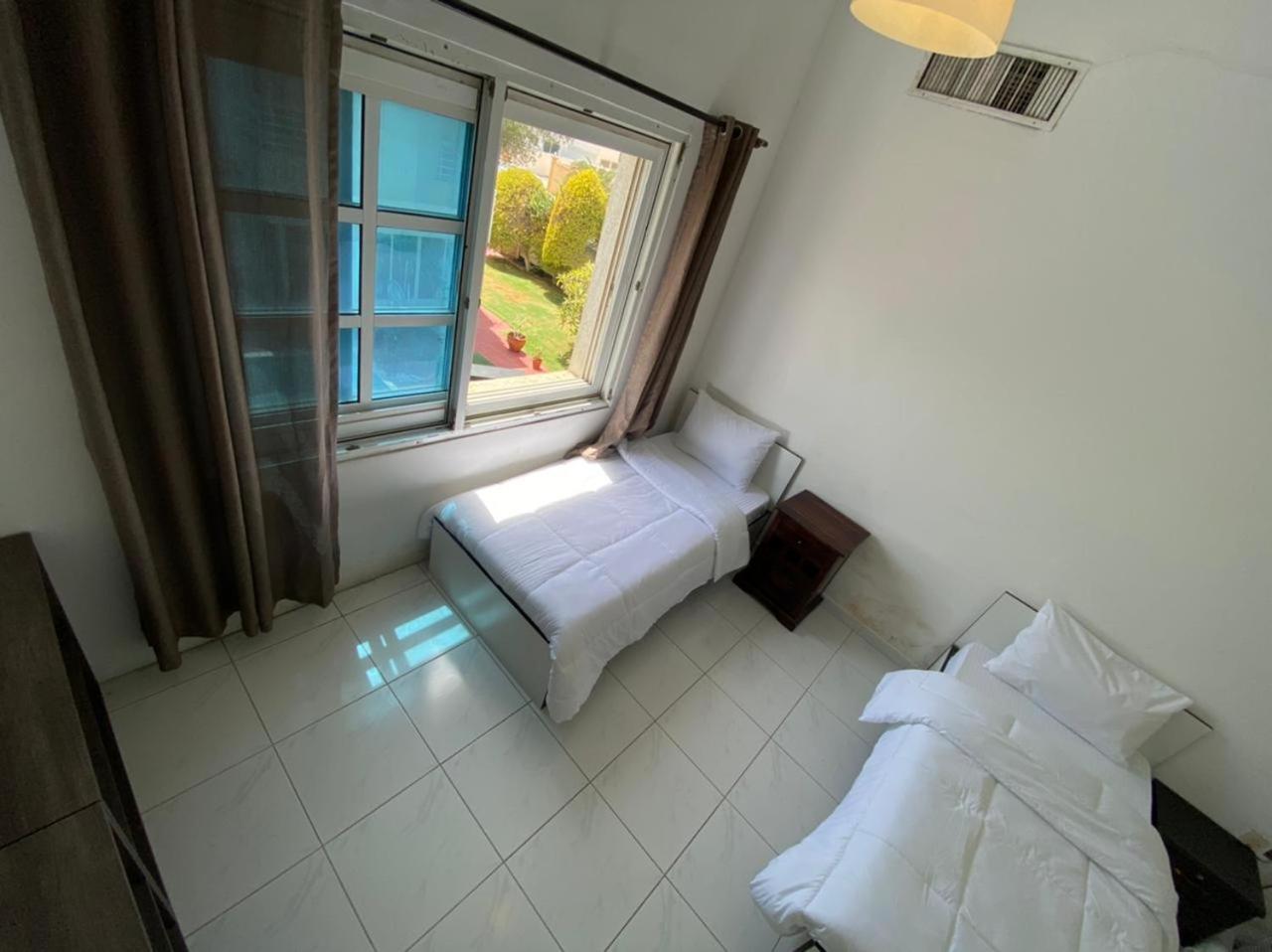For Rent In Compound Housing Near Burj Alarab 125 *