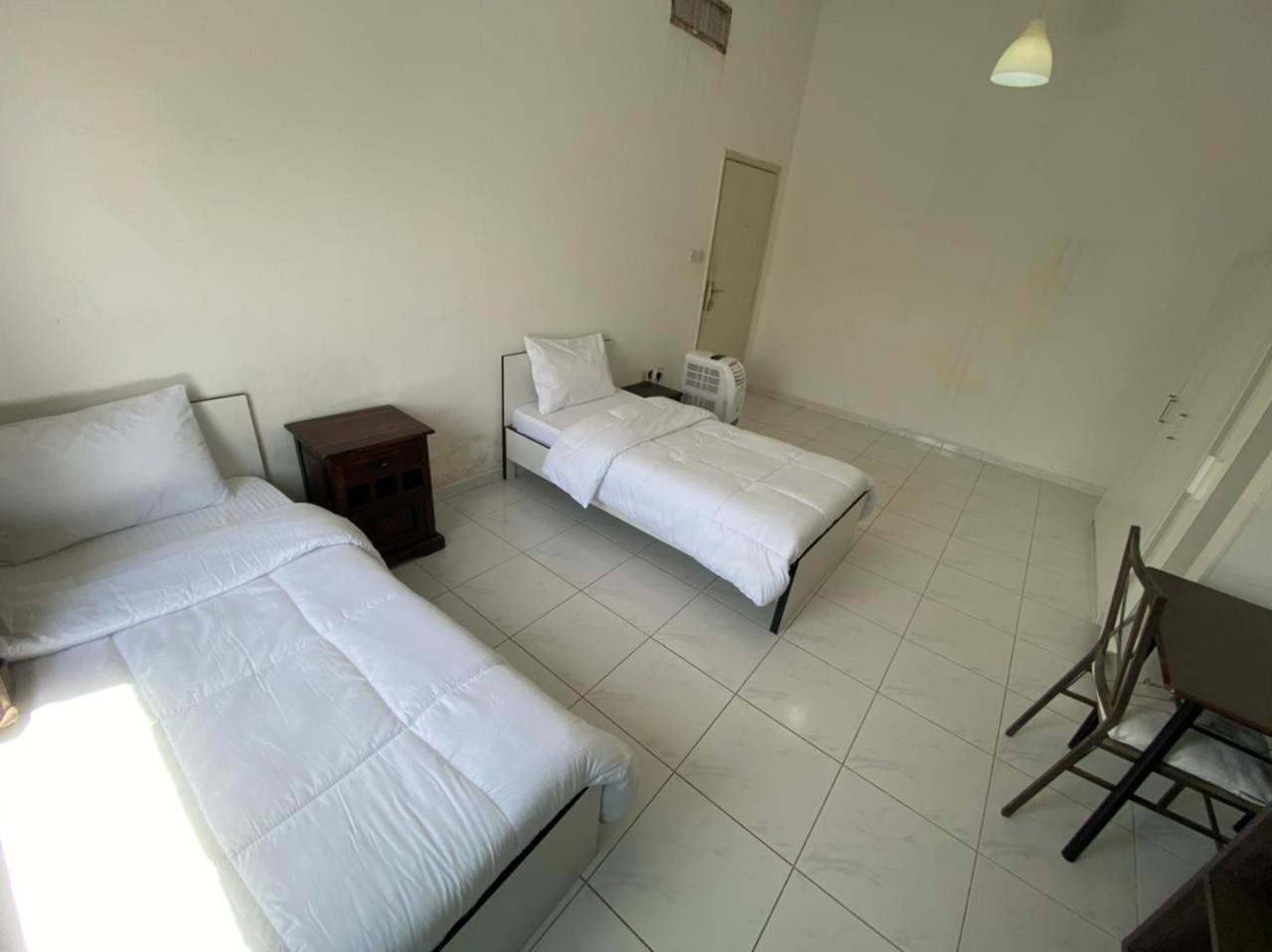 For Rent In Compound Housing Near Burj Alarab 125 Homestay