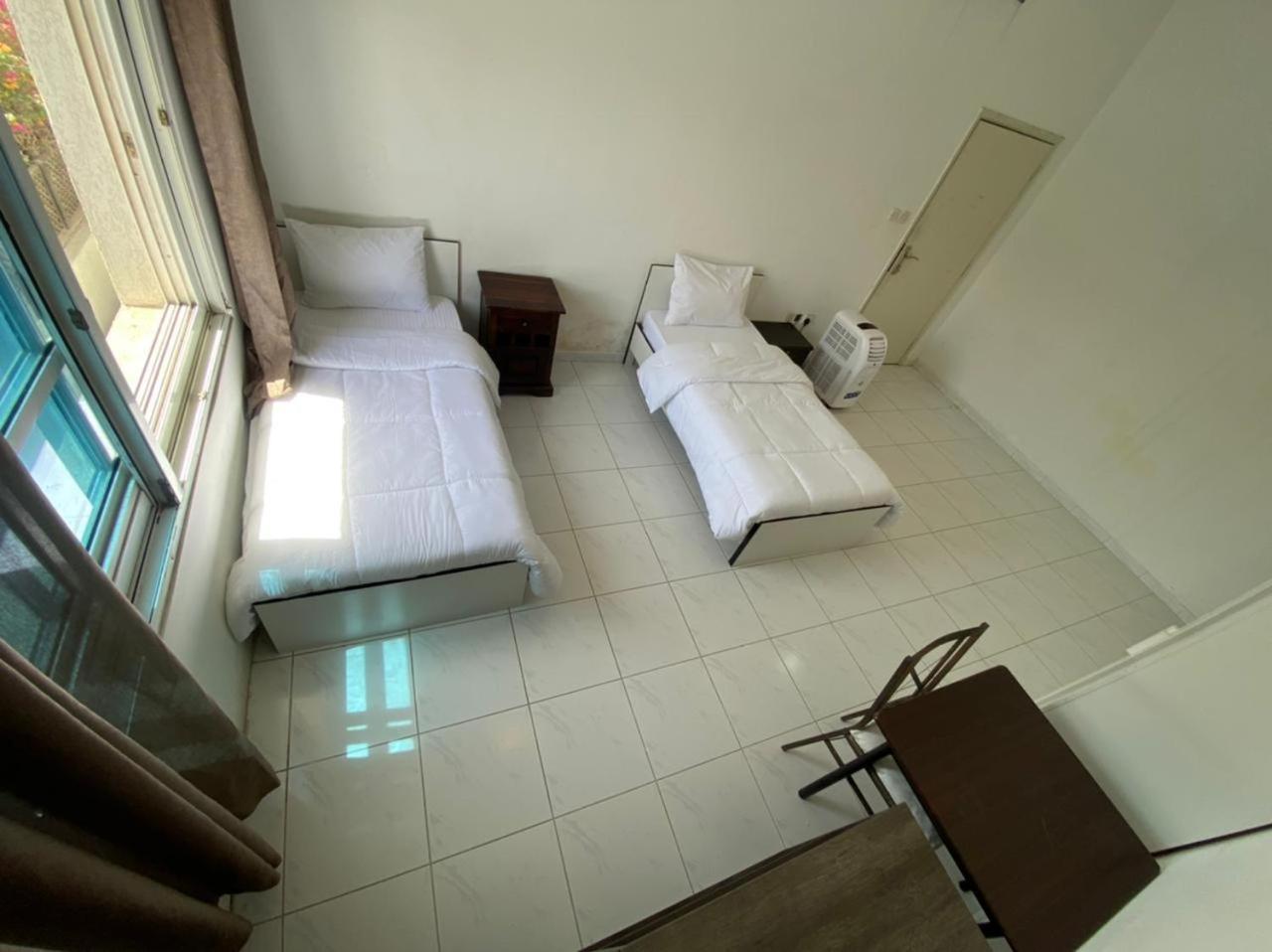 Homestay For Rent In Compound Housing Near Burj Alarab 125 Dubai