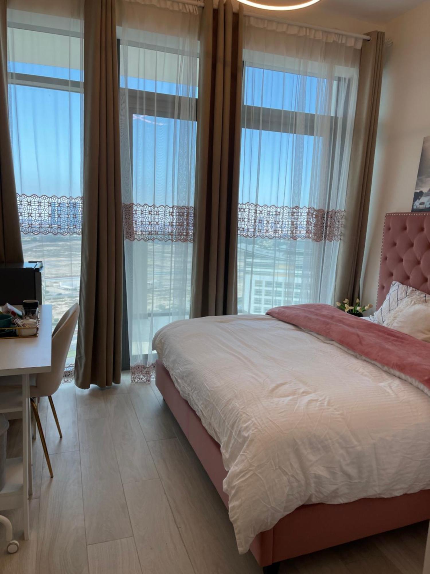 Burj Khalifa View Ensuite King Bedroom In A 2 Bedroom Mall 8mins Apartment *