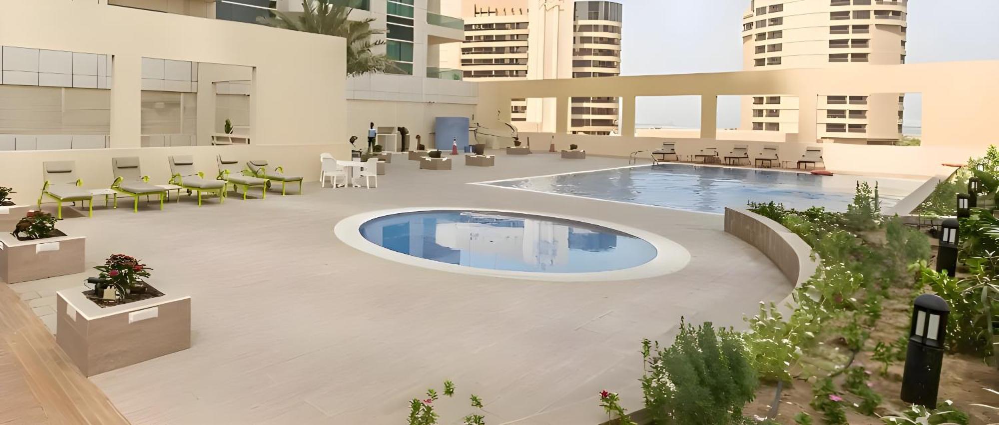 Apartment Dazzling Studio Stunning Ain View Marina