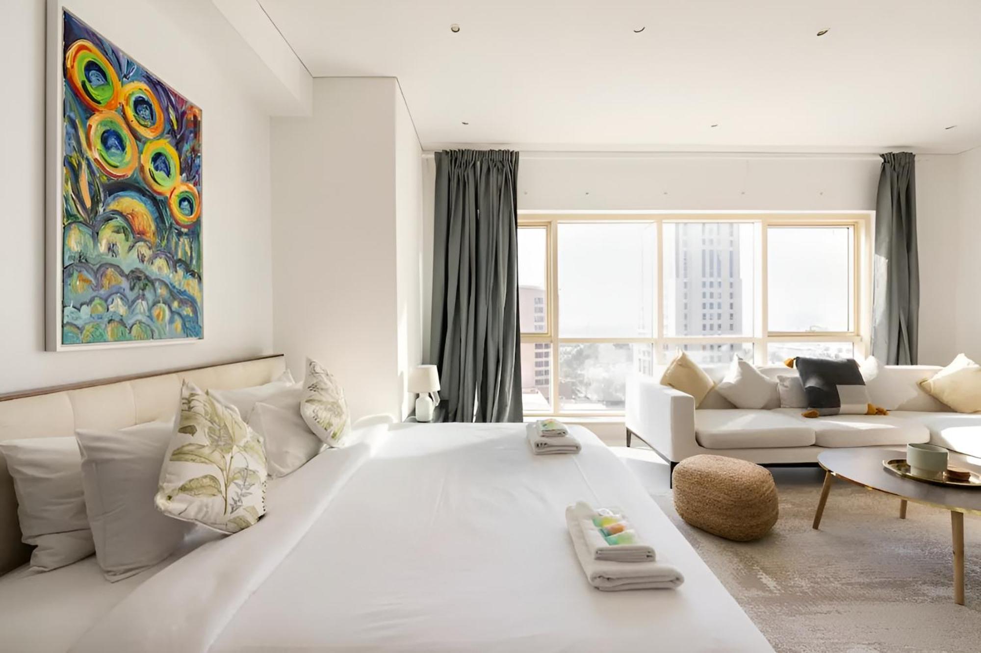 Apartment Dazzling Studio Stunning Ain View Marina Dubai