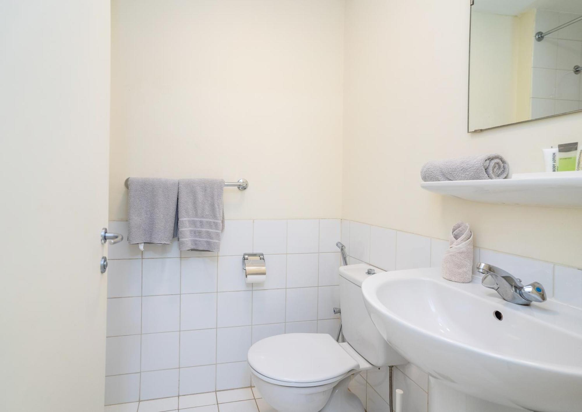 Marina-3br At Al Mesk Tower-quickstay Homes 03 *
