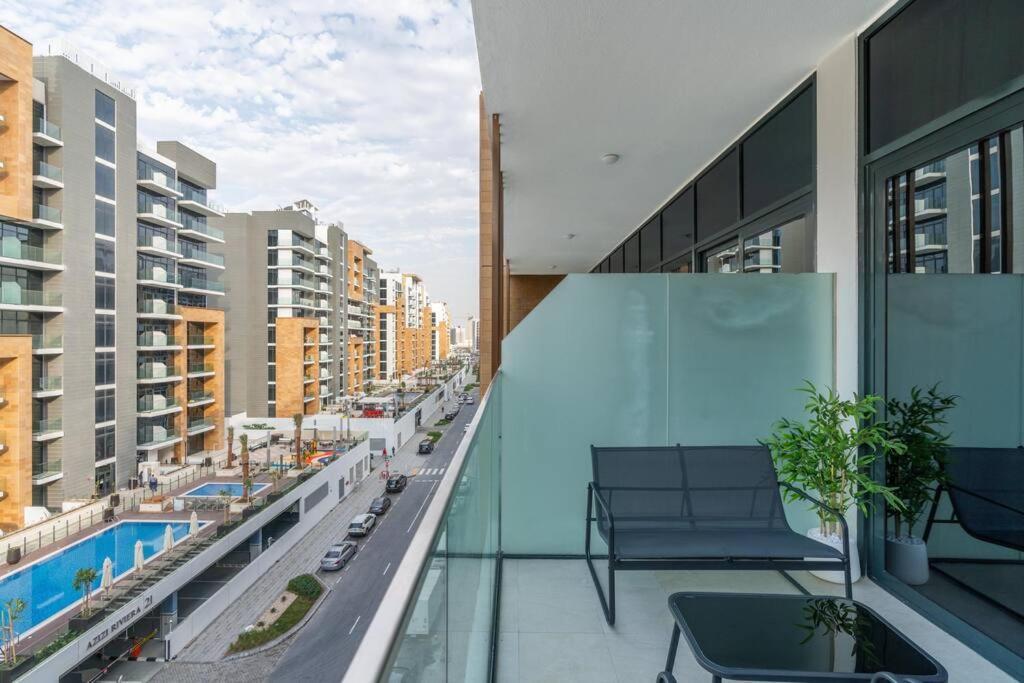- 12min From Burj-khalifa - Azizi Riviera 26