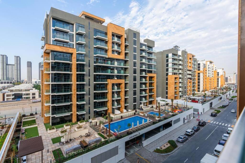 Apartment - 12min From Burj-khalifa - Azizi Riviera 26 Dubai