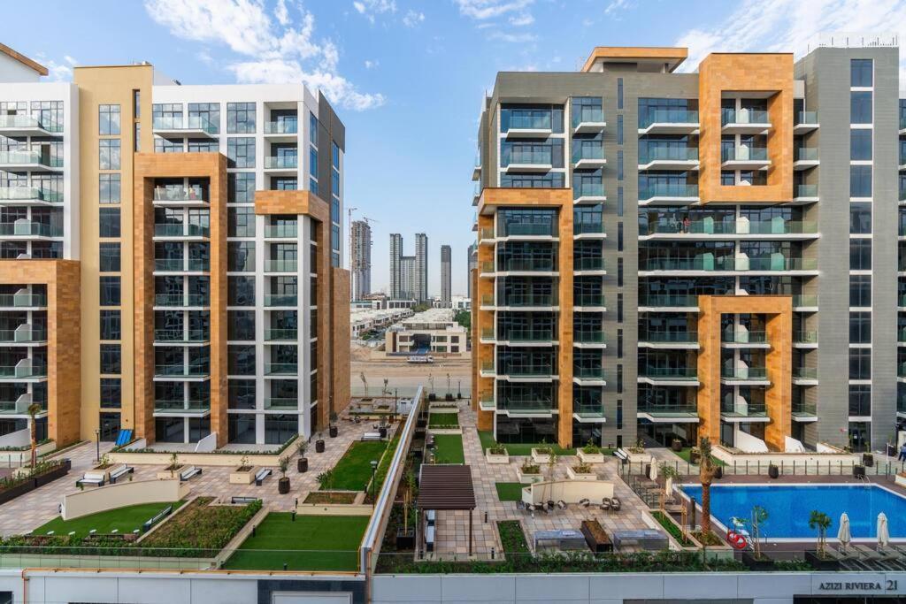 Apartment - 12min From Burj-khalifa - Azizi Riviera 26 Dubai