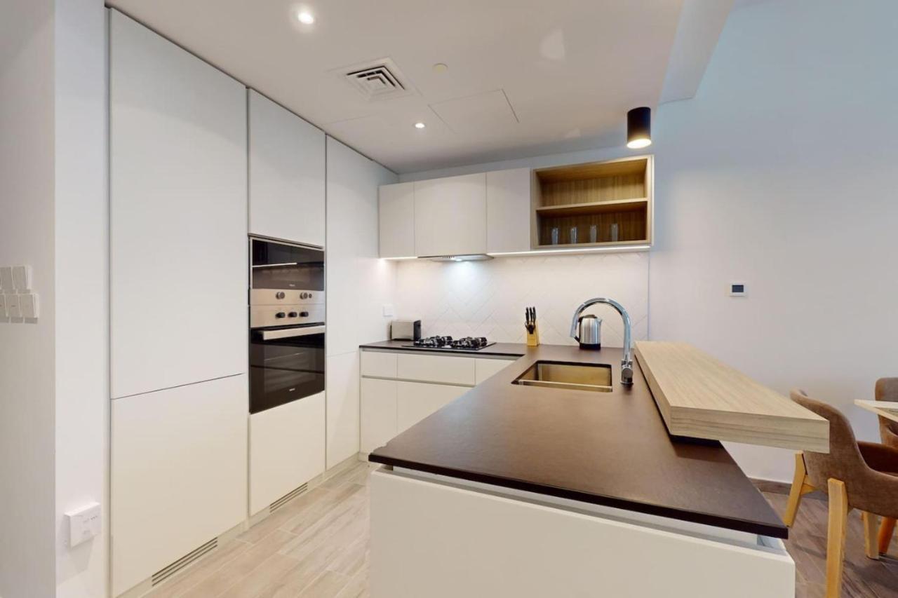 Apartment Belgravia Square - Elegant One Bedroom Dubai