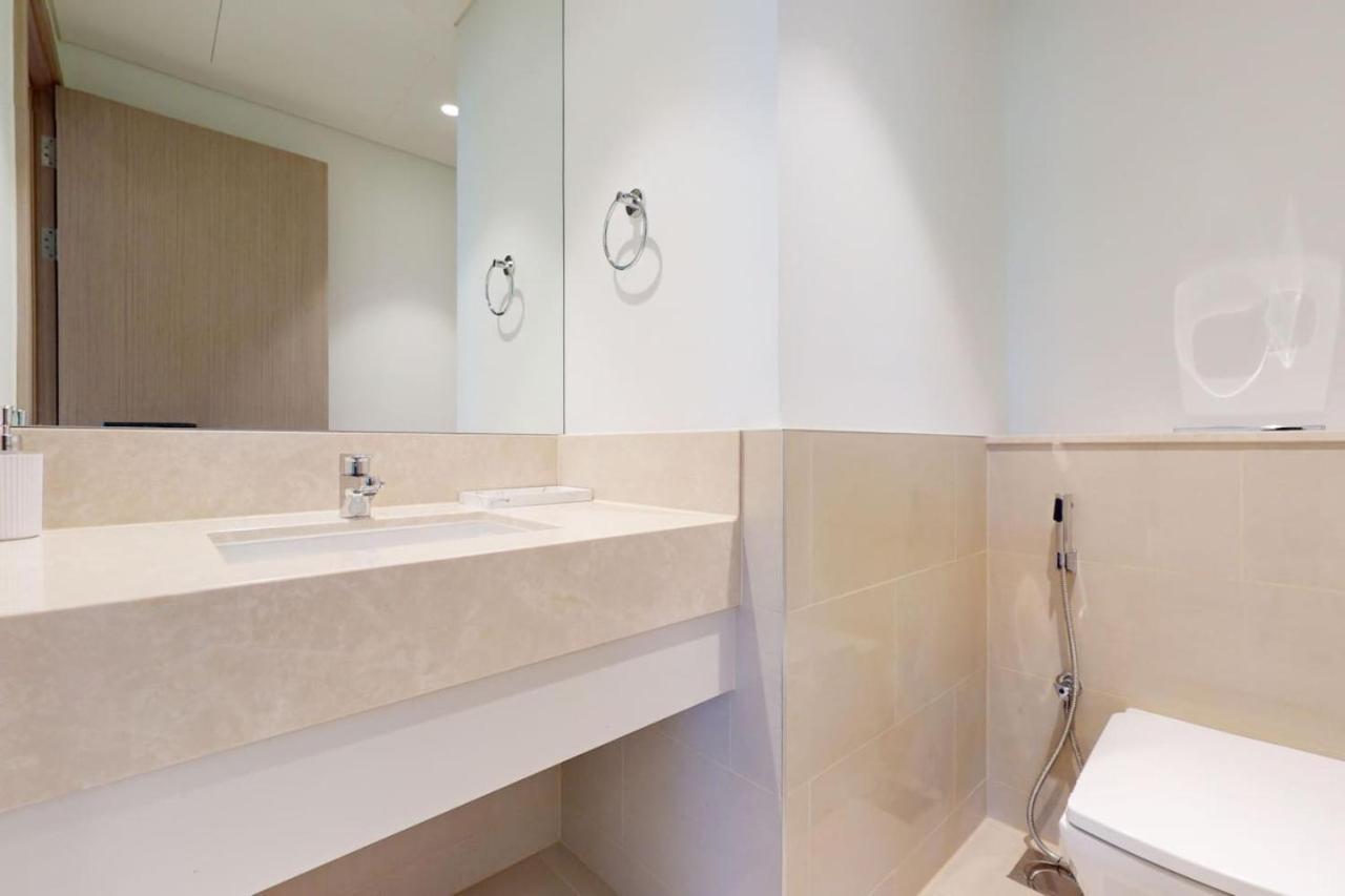 Act One Act Two - Classy Three Bedroom Apartment Dubai