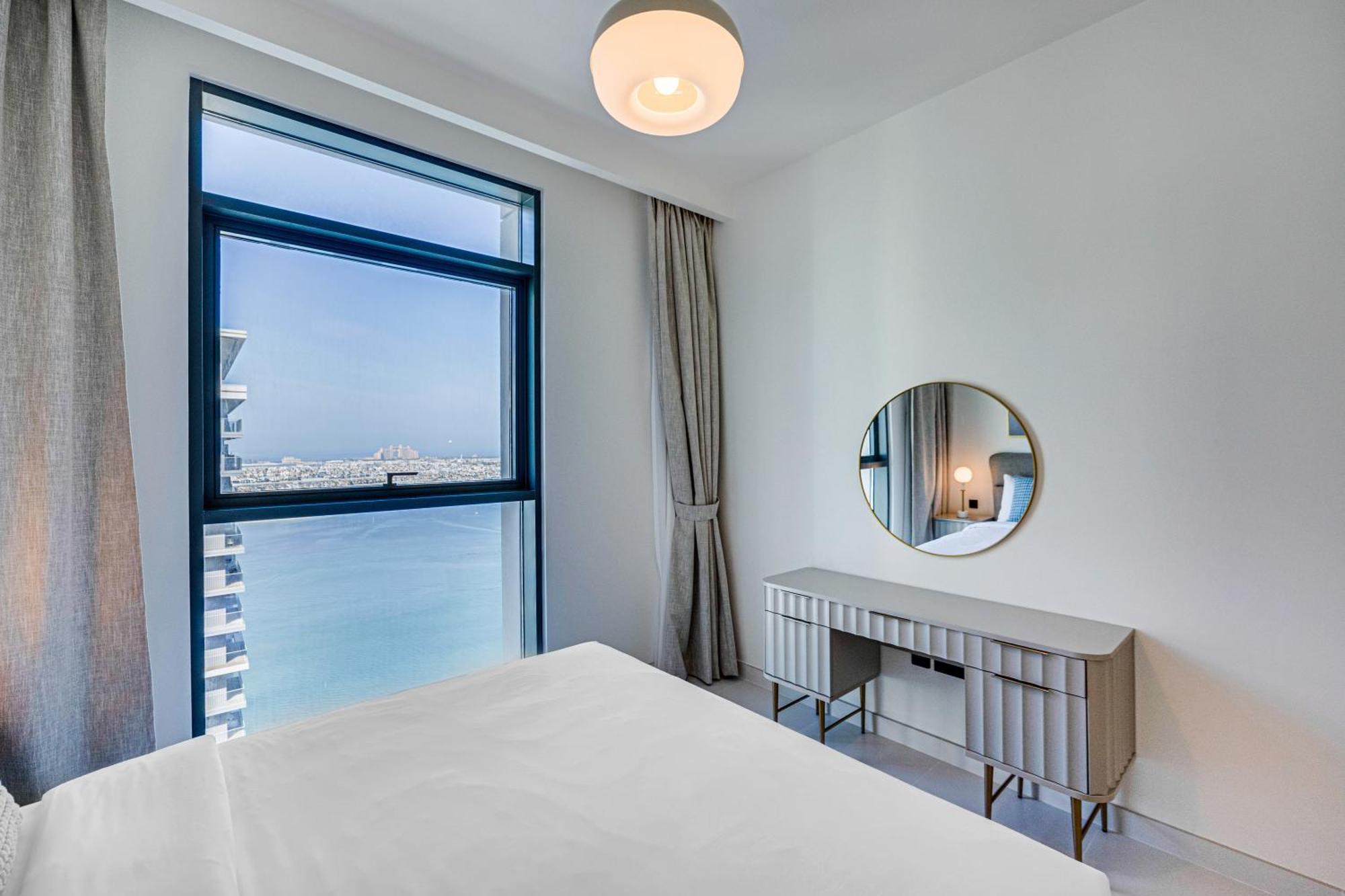 Marvelous Sea View With Access Apartment *