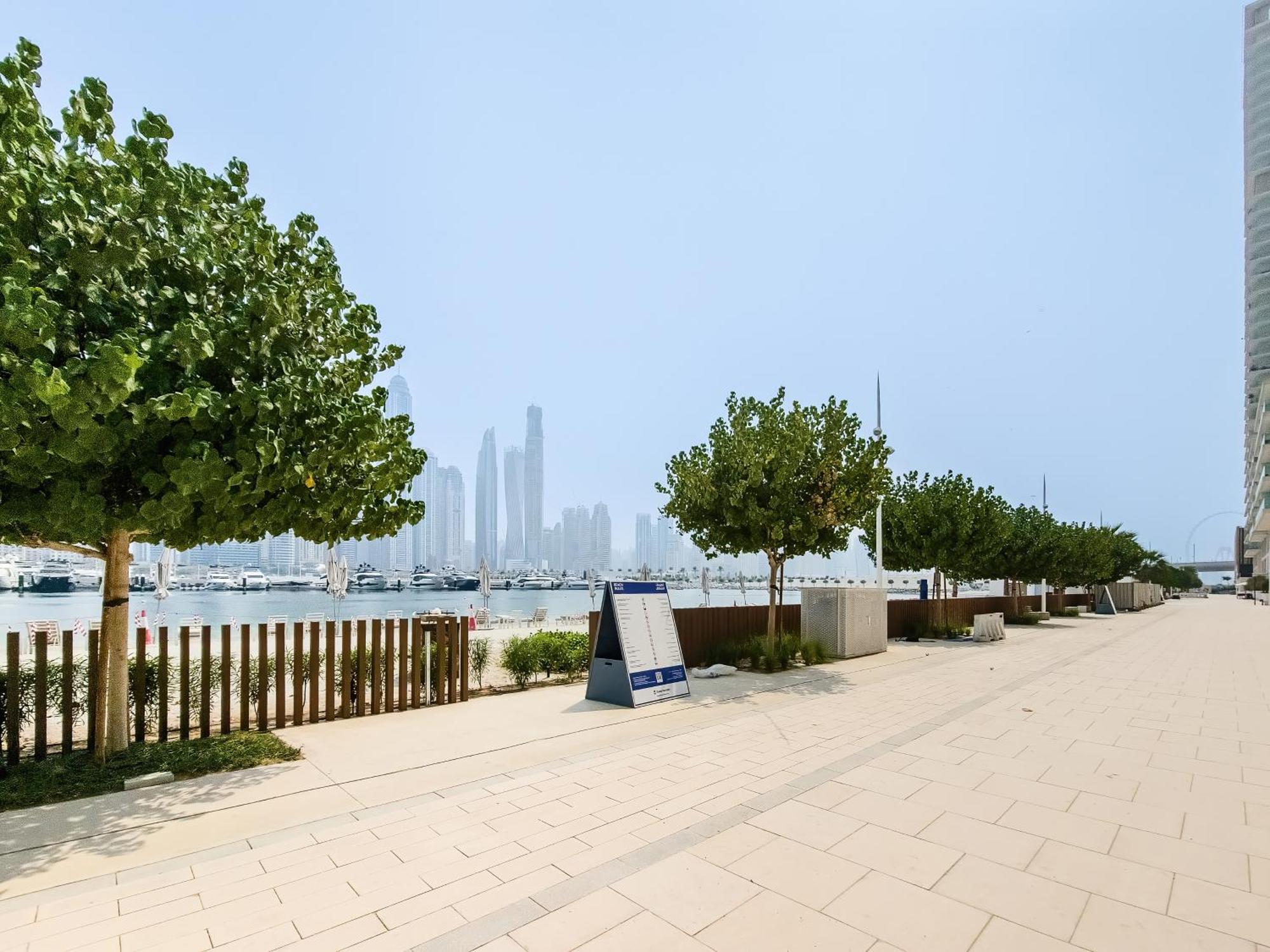 Marvelous Sea View With Access Apartment *