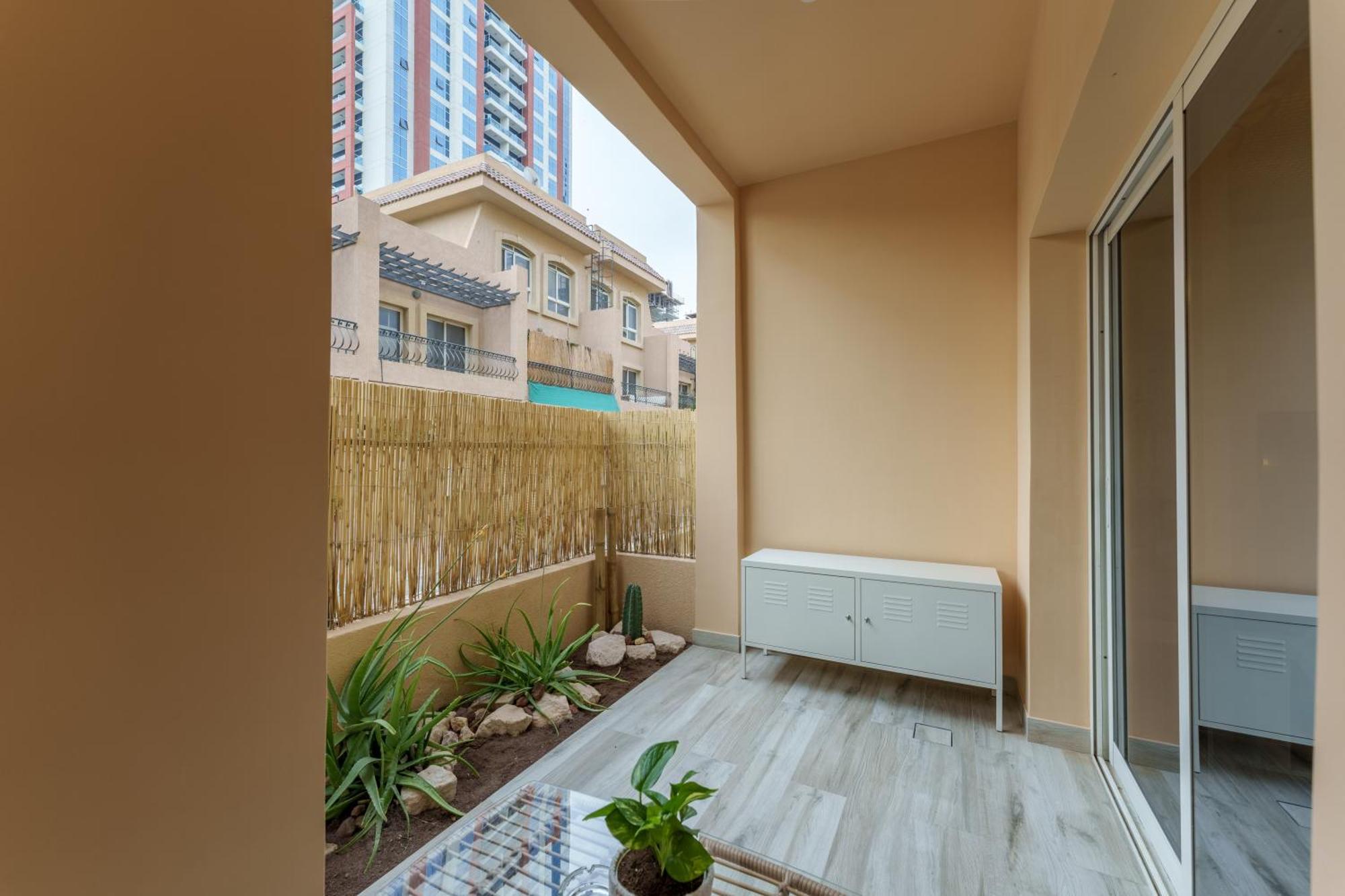 Apartment Extraordinary Loft Living In Jvc By Suiteable *