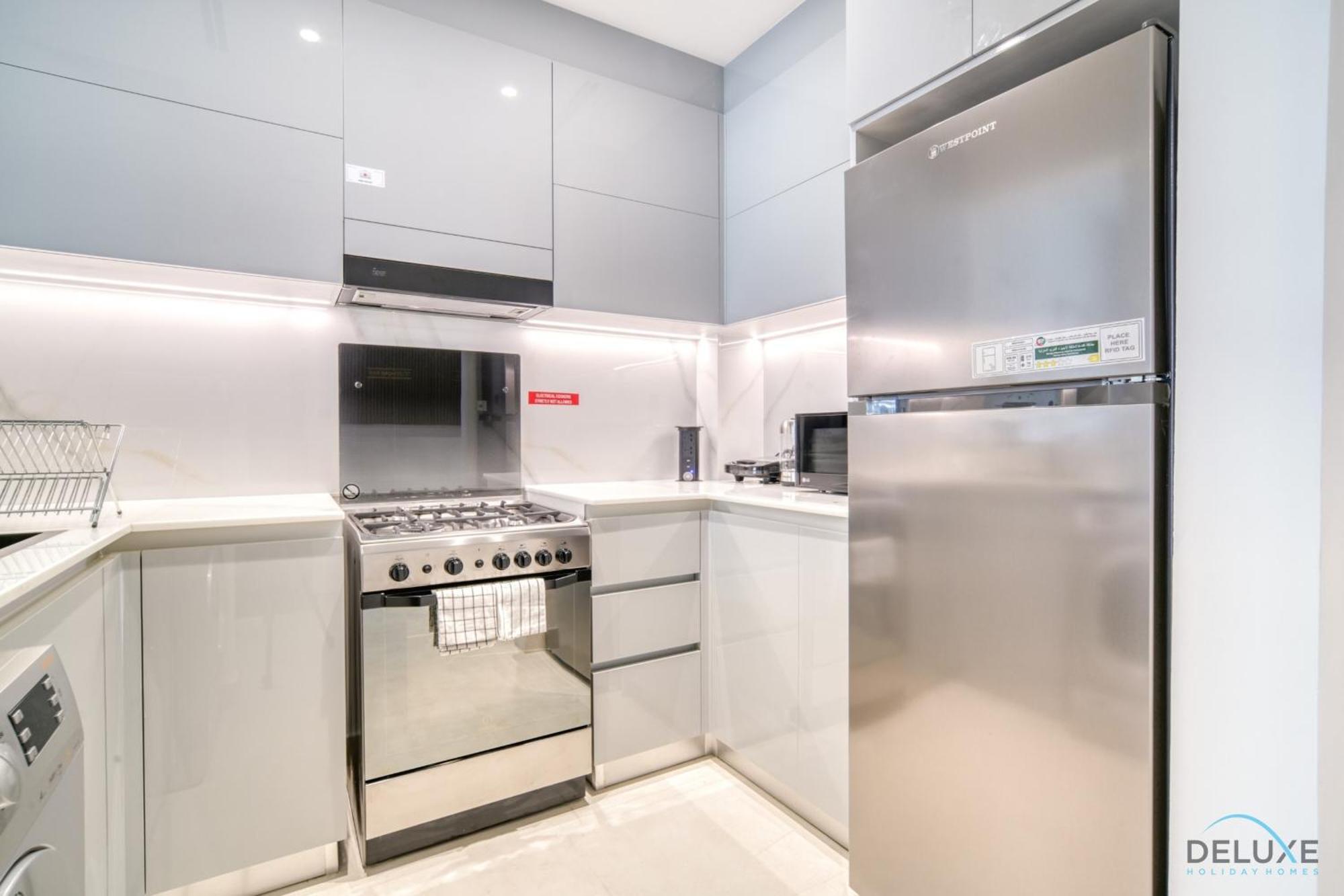 Refined 1br At Binghatti Creek Al Jadaf By Deluxe Homes Apartment *