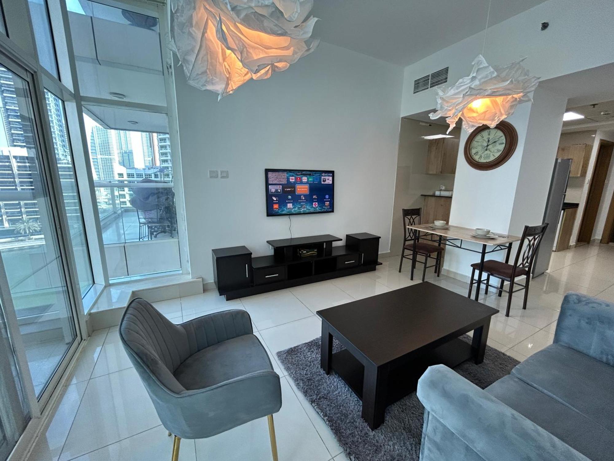 Apartment Golden Vacation Homes Continental Tower Marina Dubai