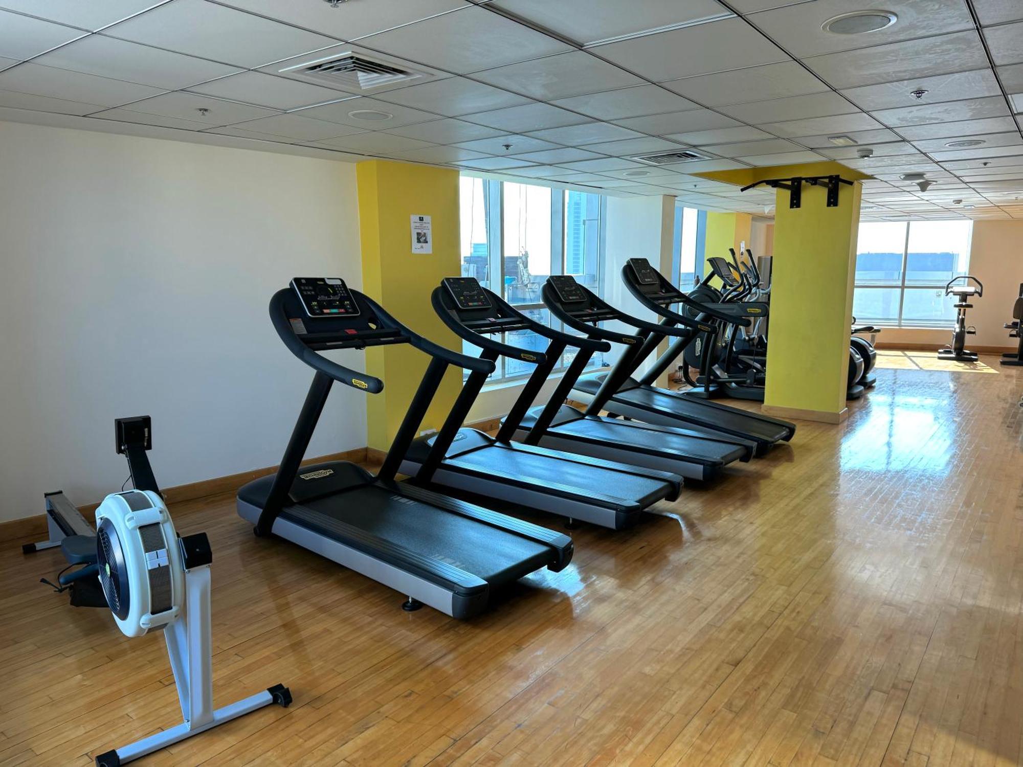 Lovely Full Marina View 1br Apt In Bay Central Tower, Marina With Modern Gym & Pool, Steps To Beach & Metro *