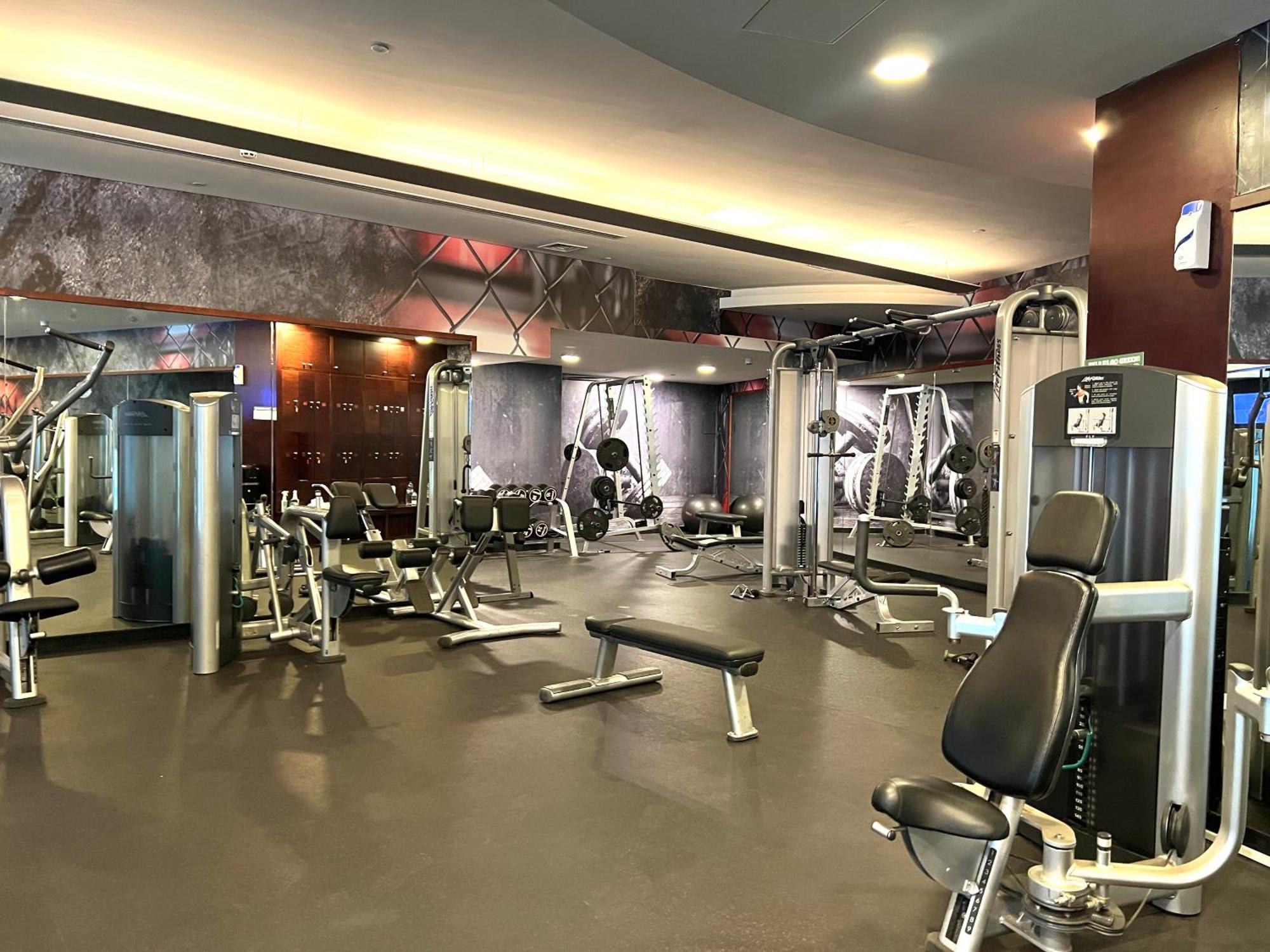Luxury Marina Views On Marina Walk Waterfront 3 Bed Property * Dubai