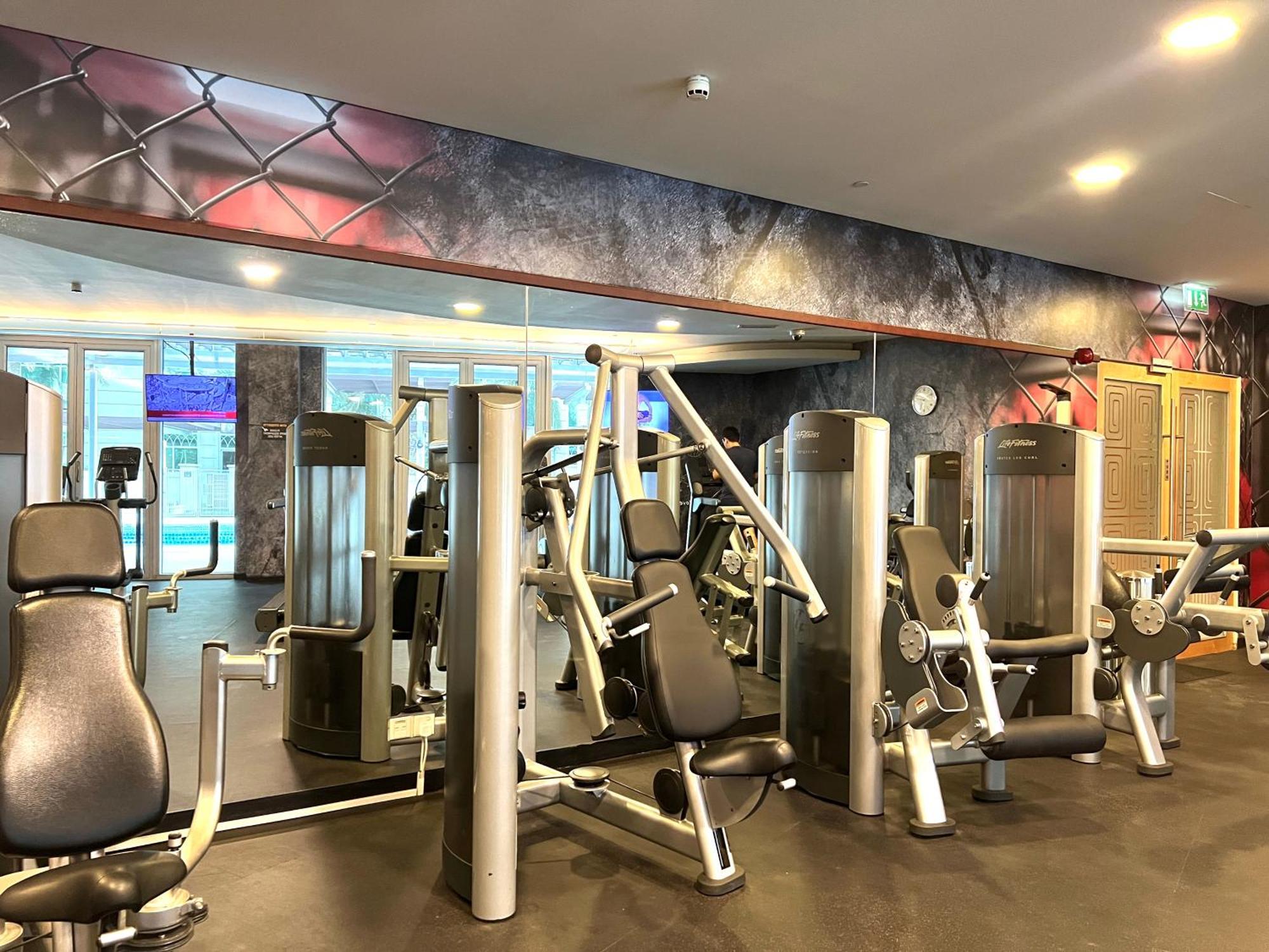 Luxury Marina Views On Marina Walk Waterfront 3 Bed Property Dubai