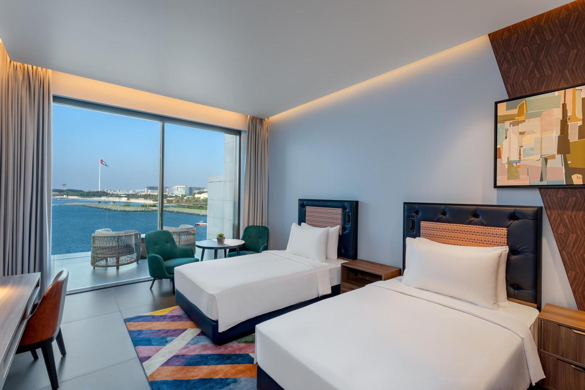 Hyatt Centric Jumeirah 5*