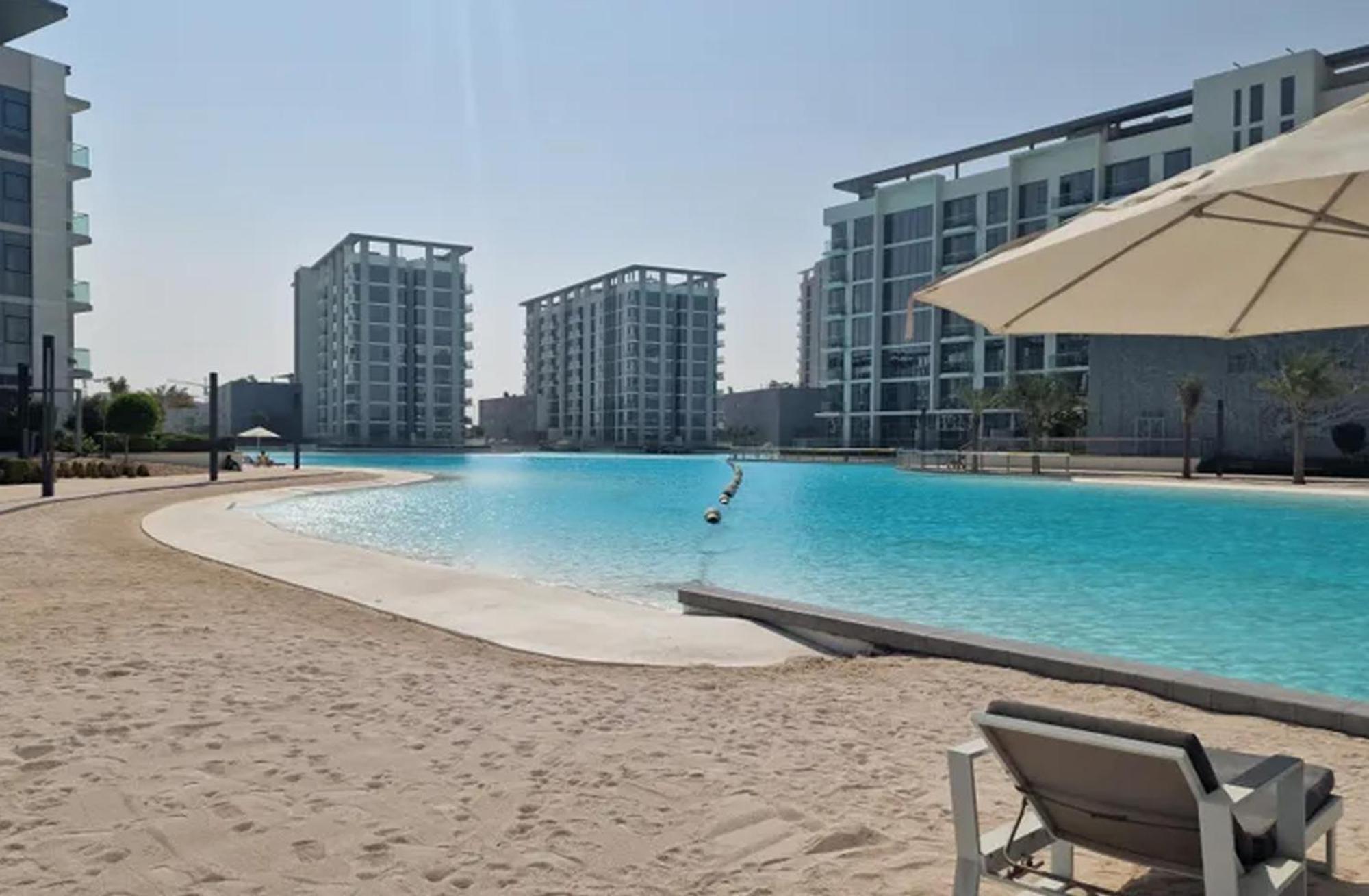 Apartment Elite Lux Homes - Lagoon View 1 Bedroom Luxury Oasis In Mbr Dubai