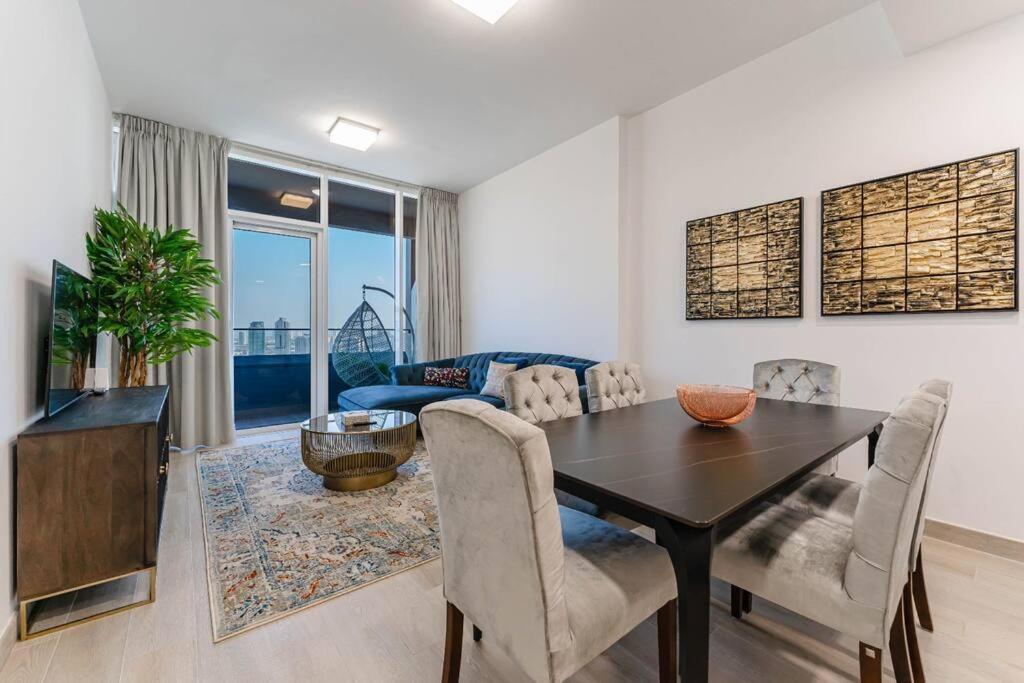 Havn - 2 Bedroom In Bloom Tower, Jvc Apartment *