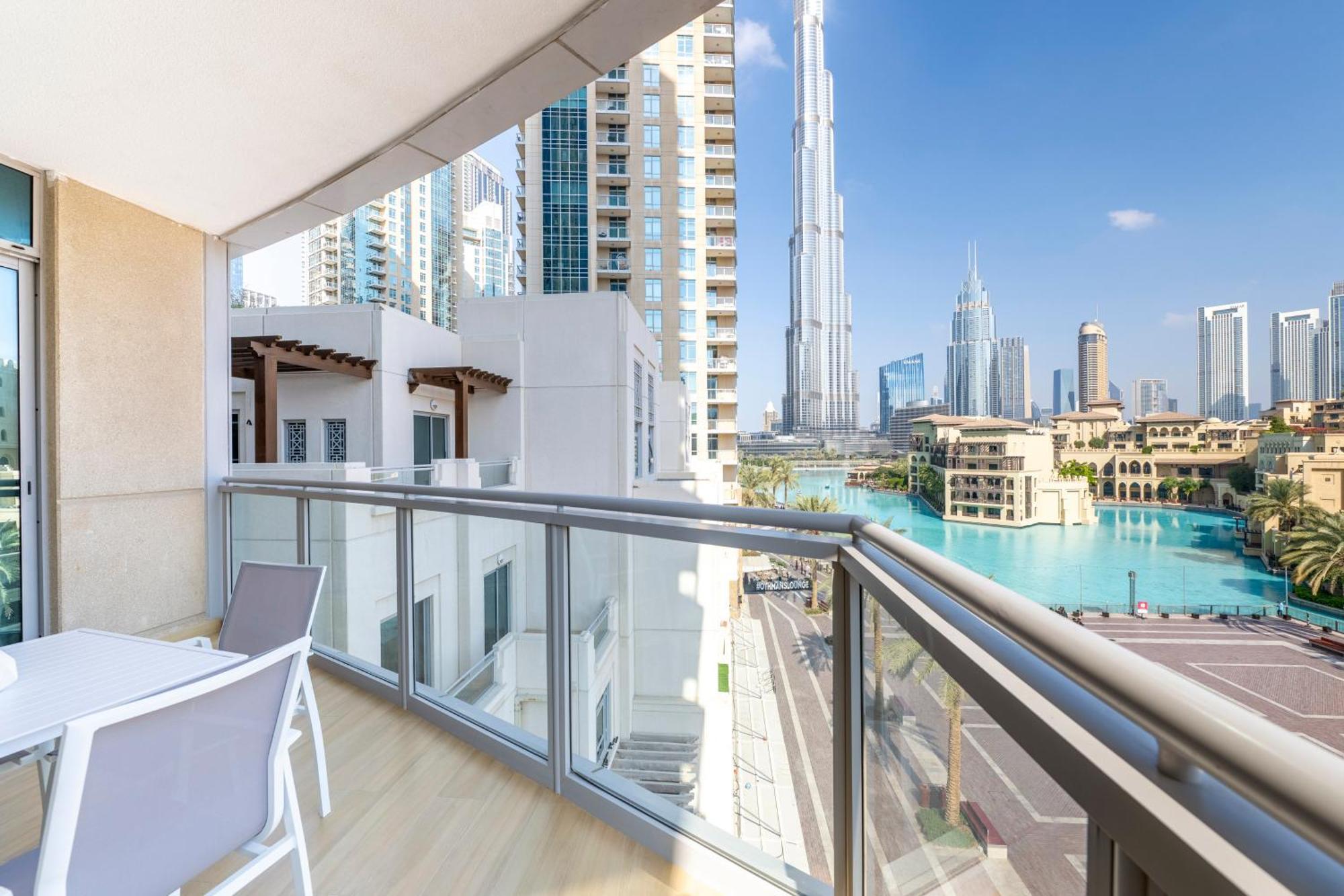 The Residences Tower - Full Burj Khalfa View *