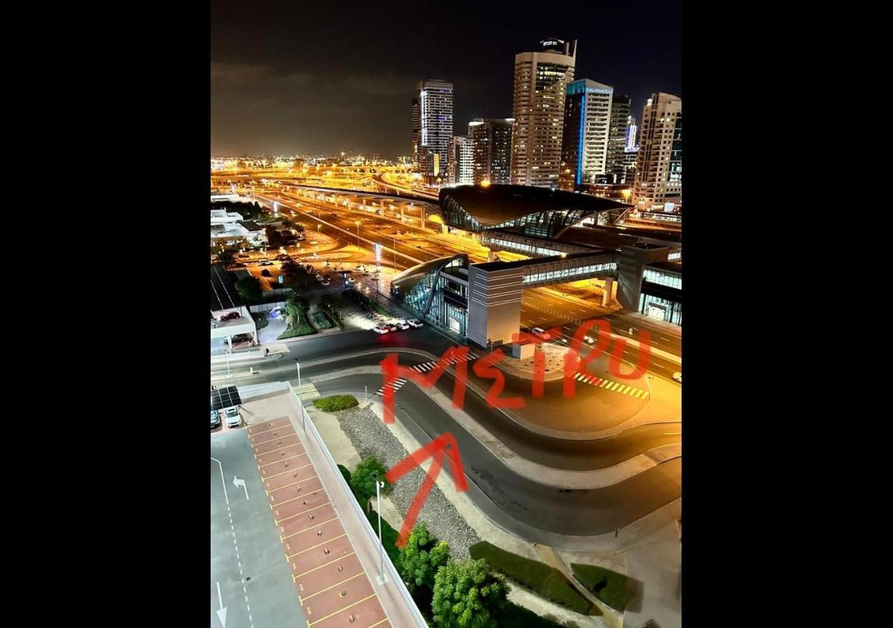 Skyscraper In Front Of Metro! Jlt * Dubai